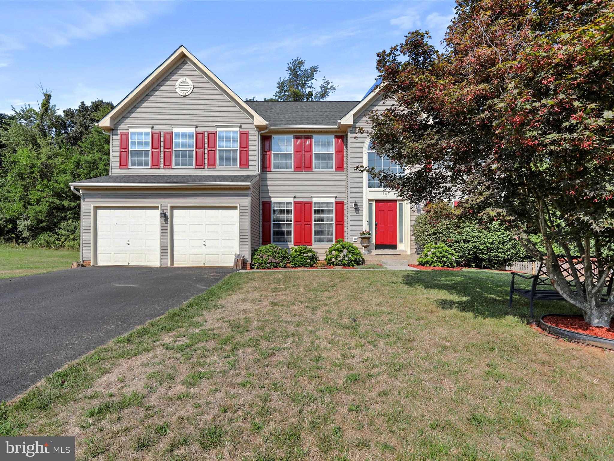 LOCUST HILL - Residential