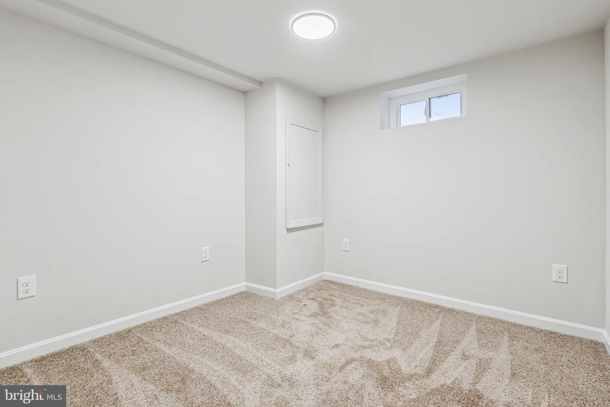 Baltimore, Maryland 21237, United States, 4 Bedrooms Bedrooms, ,2 BathroomsBathrooms,Residential,Pending,124107