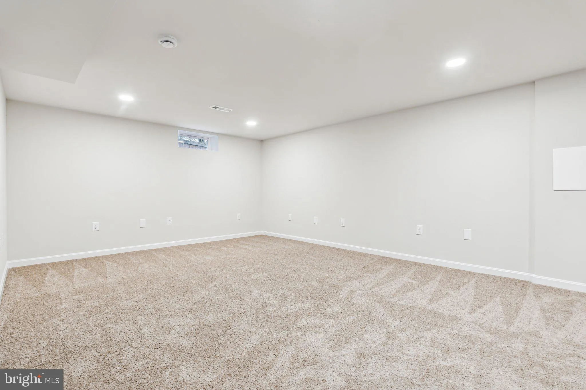 Baltimore, Maryland 21237, United States, 4 Bedrooms Bedrooms, ,2 BathroomsBathrooms,Residential,Pending,124107