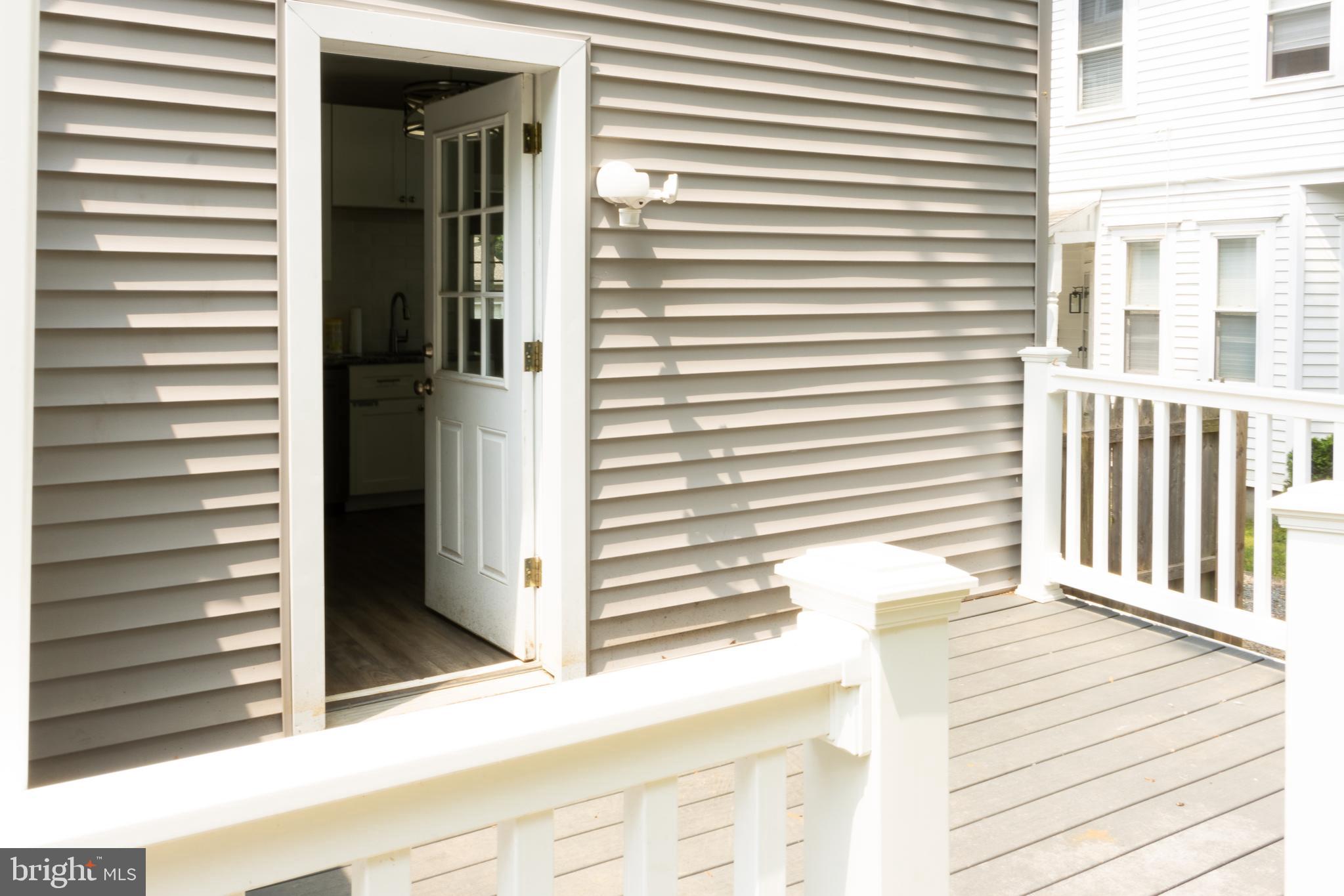 262 EAST LINDEN STREET