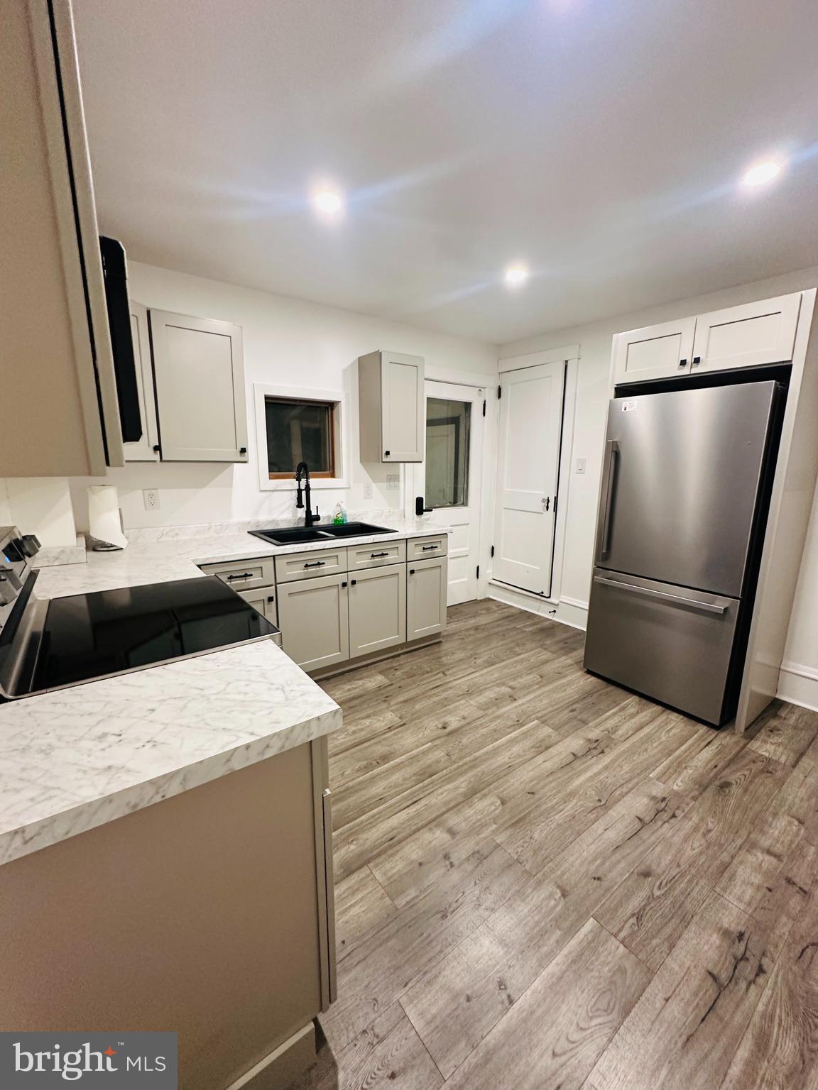 MINERSVILLE - Residential