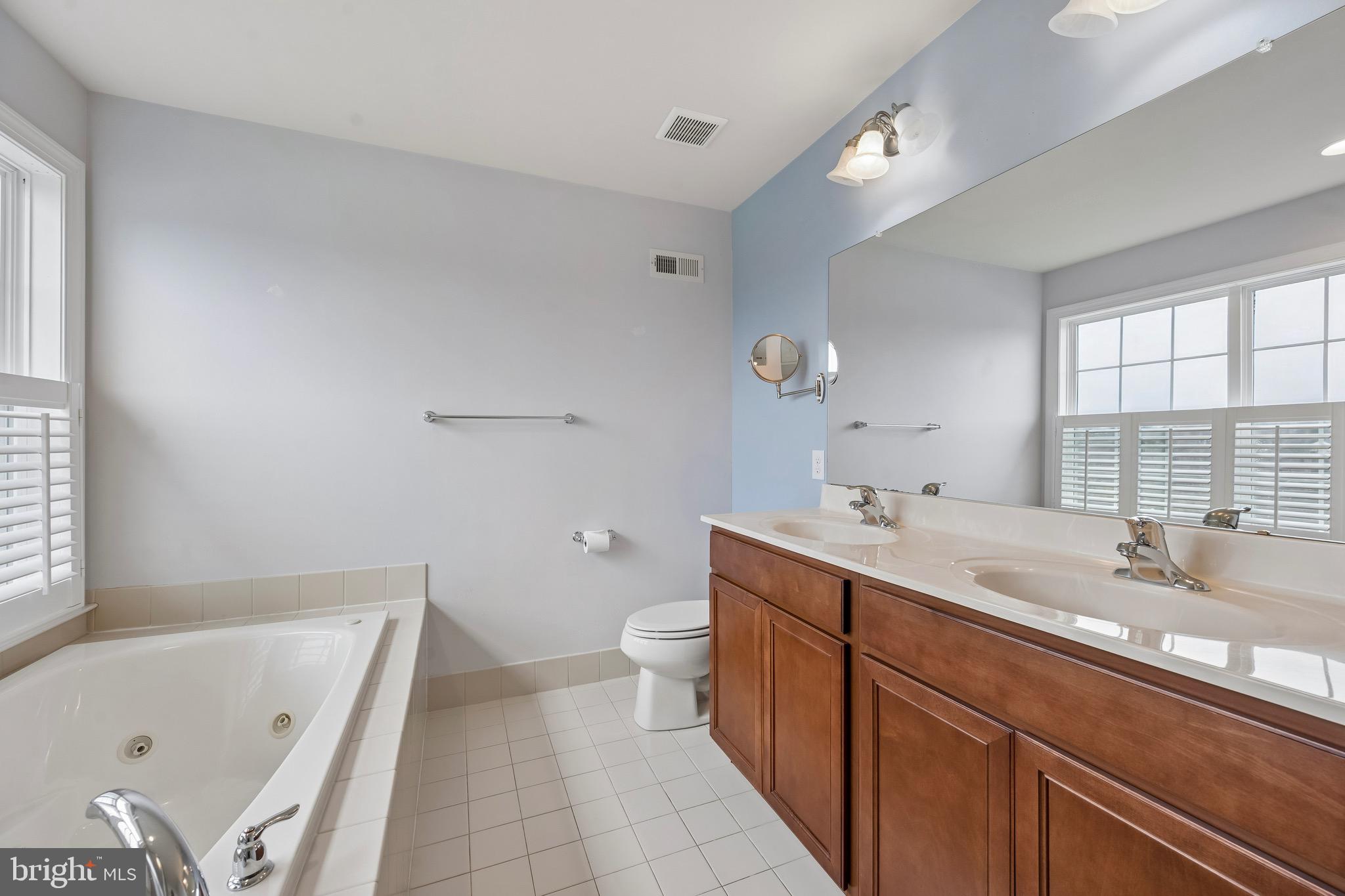 VALLEY FARM ESTATES - Residential