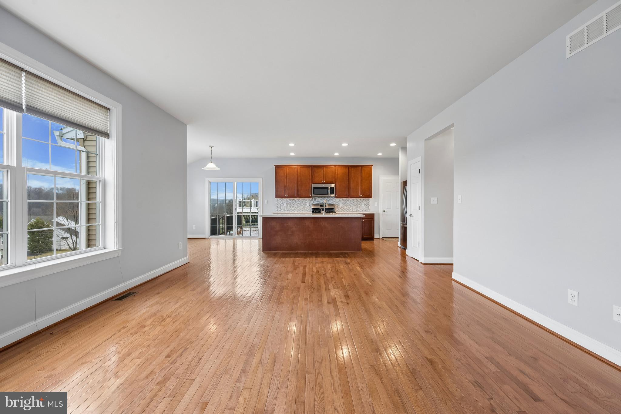 VALLEY FARM ESTATES - Residential