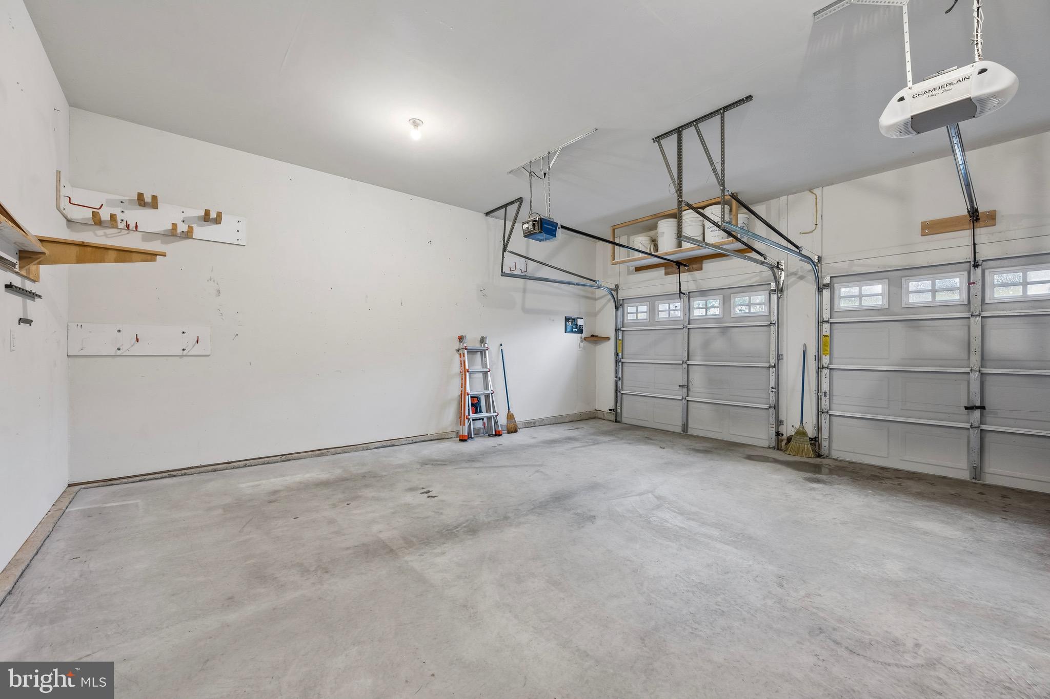 VALLEY FARM ESTATES - Residential