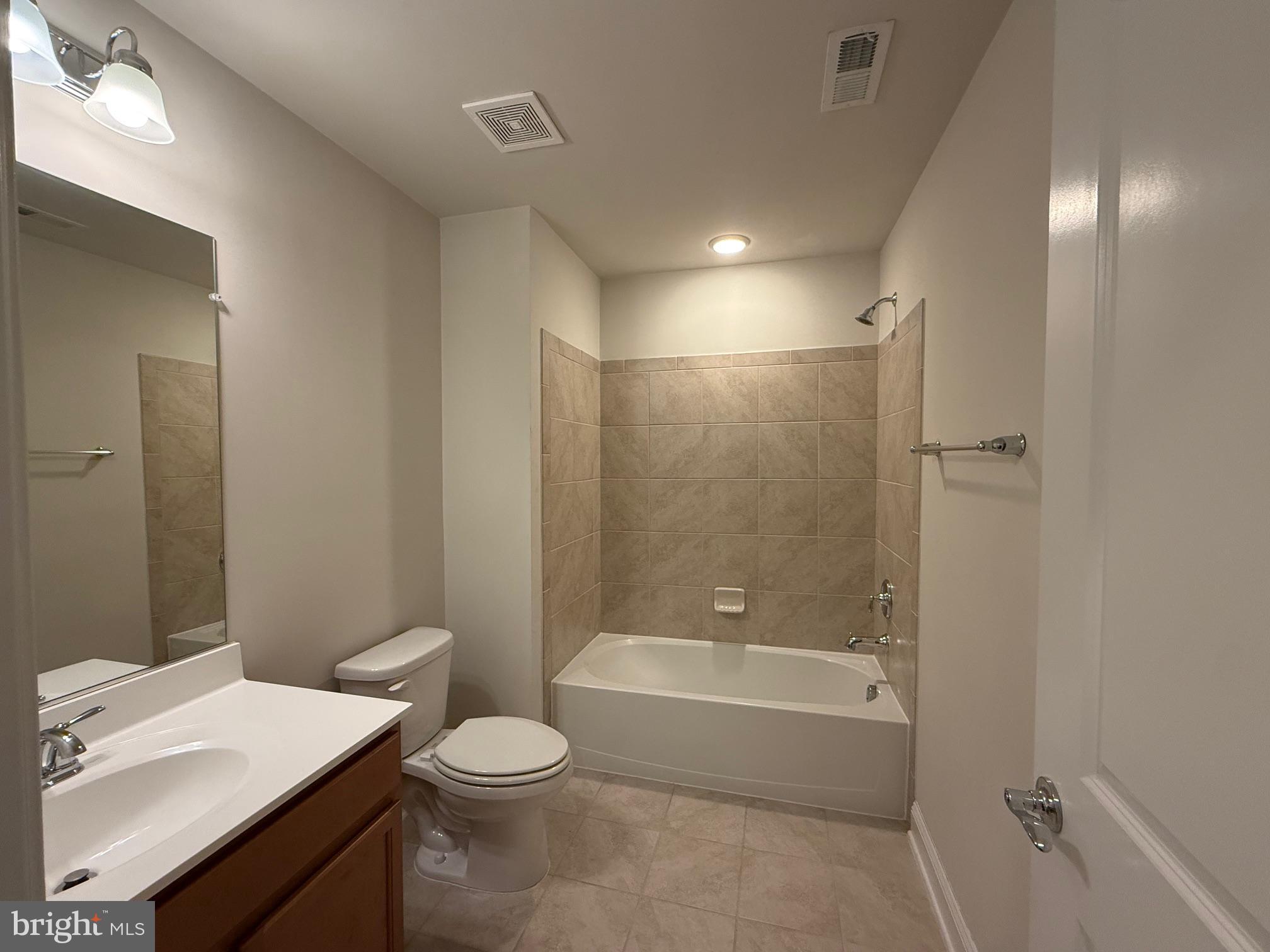 POTOMAC SHORES - Residential