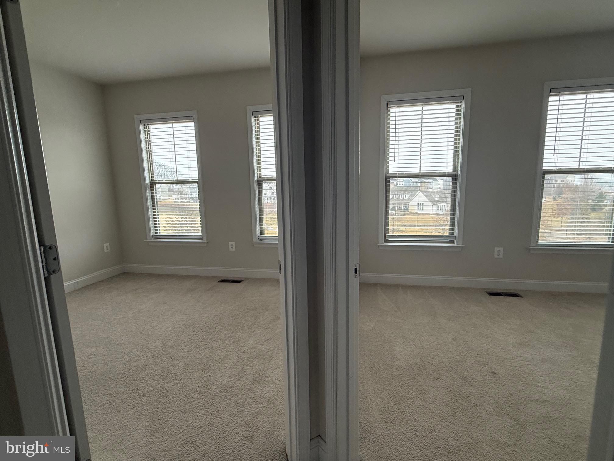 POTOMAC SHORES - Residential