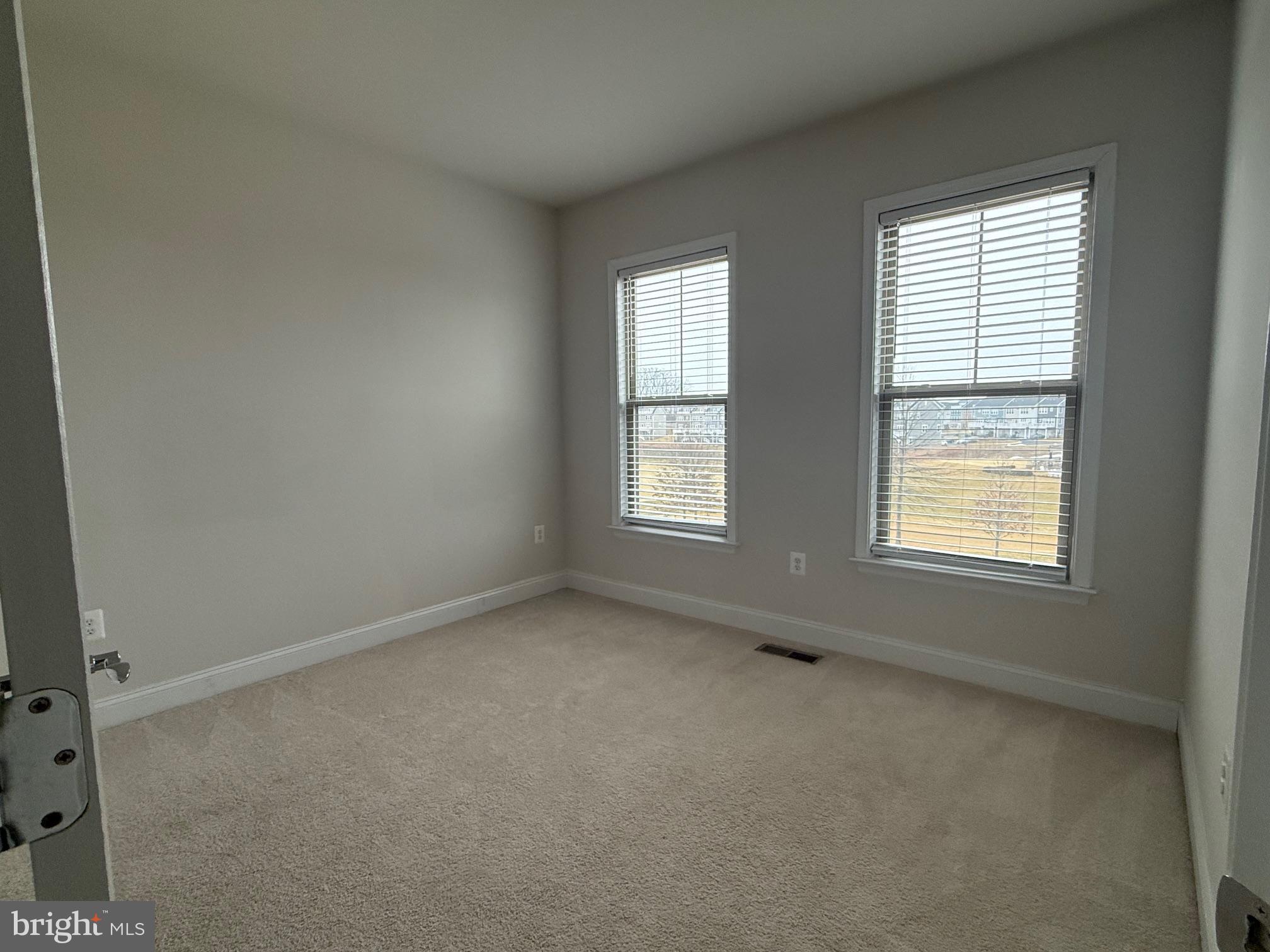 POTOMAC SHORES - Residential