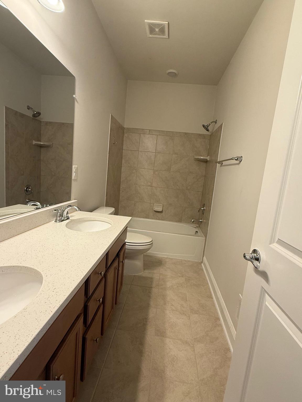 POTOMAC SHORES - Residential