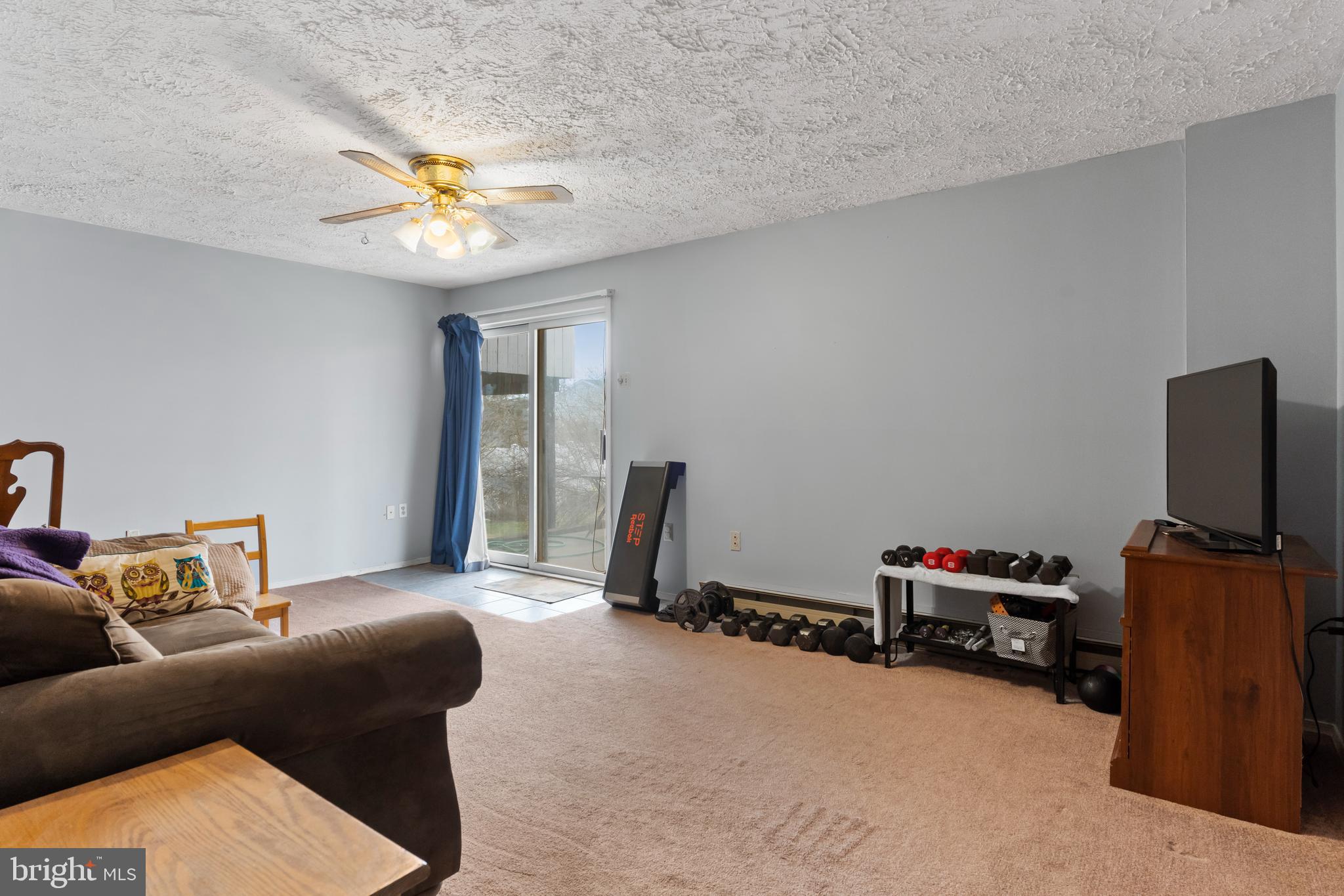 VALLEY GREEN VILLAGE - Residential