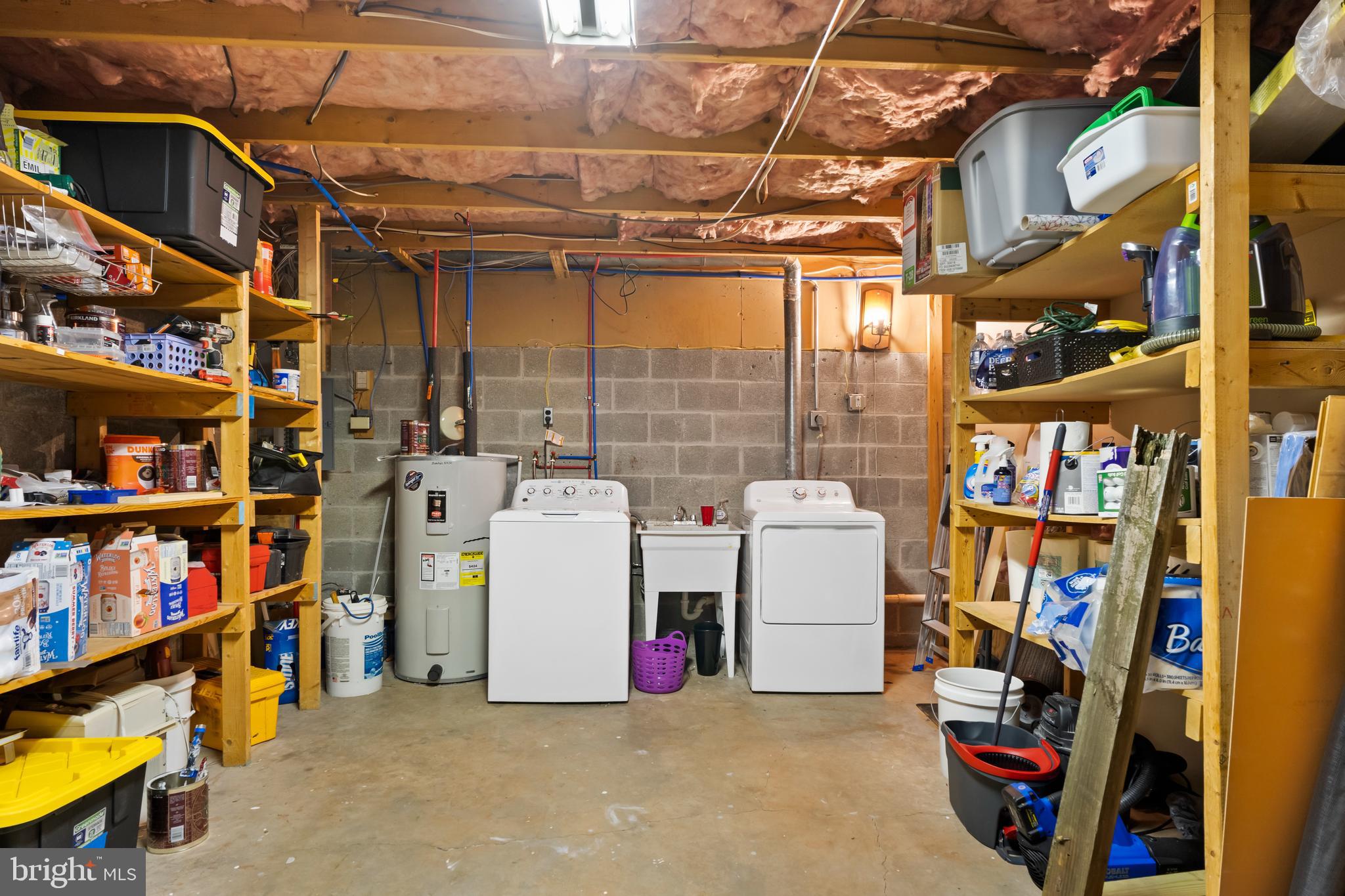 VALLEY GREEN VILLAGE - Residential