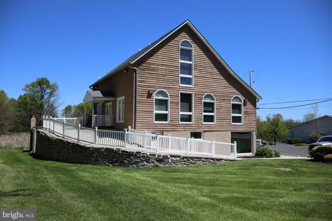 Photo of 281 Tabor Road #2ND FLOOR, OTTSVILLE, PA 18942 (MLS # PABU2121296)
