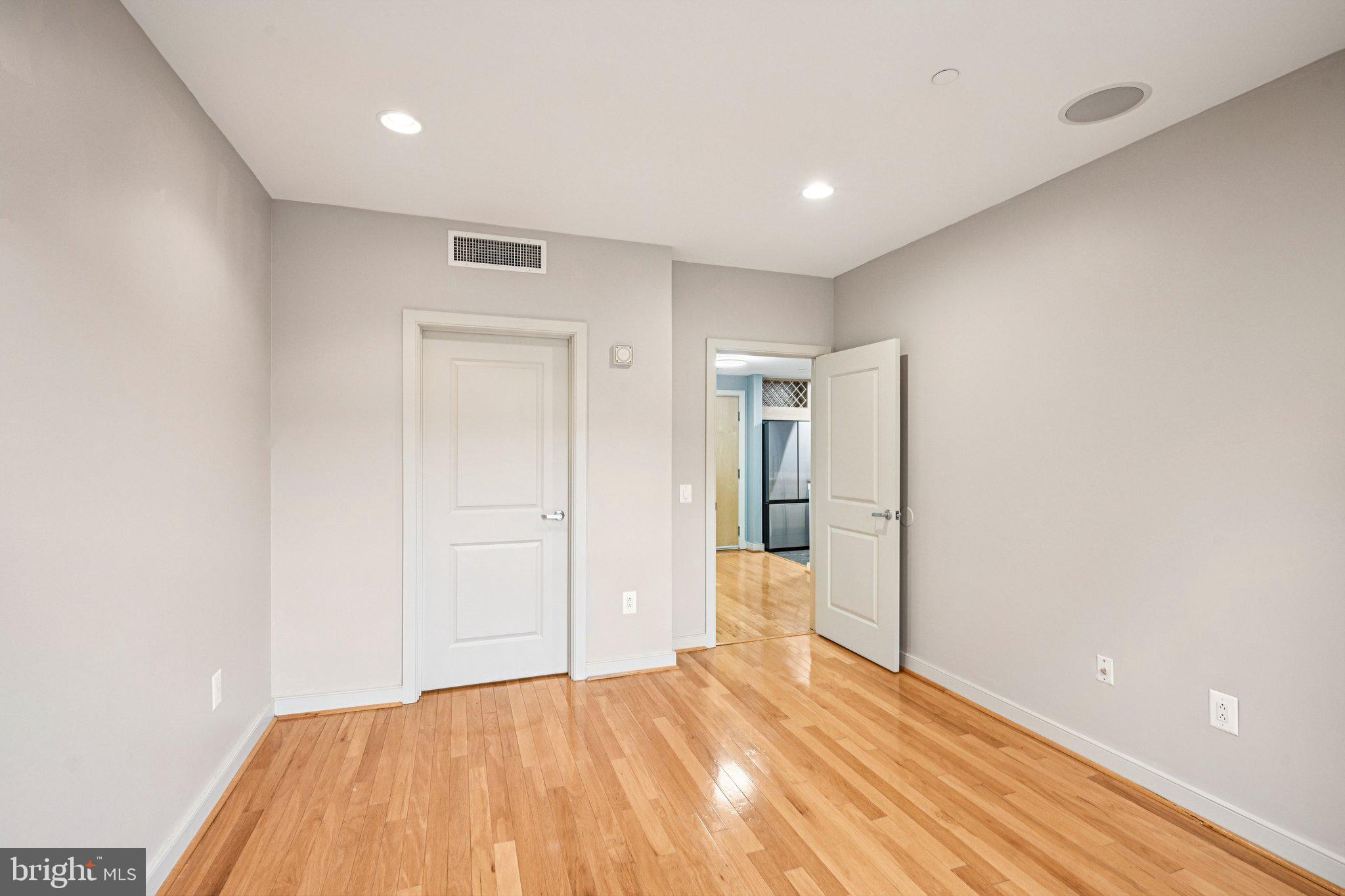 PACKARD GRANDE - Residential