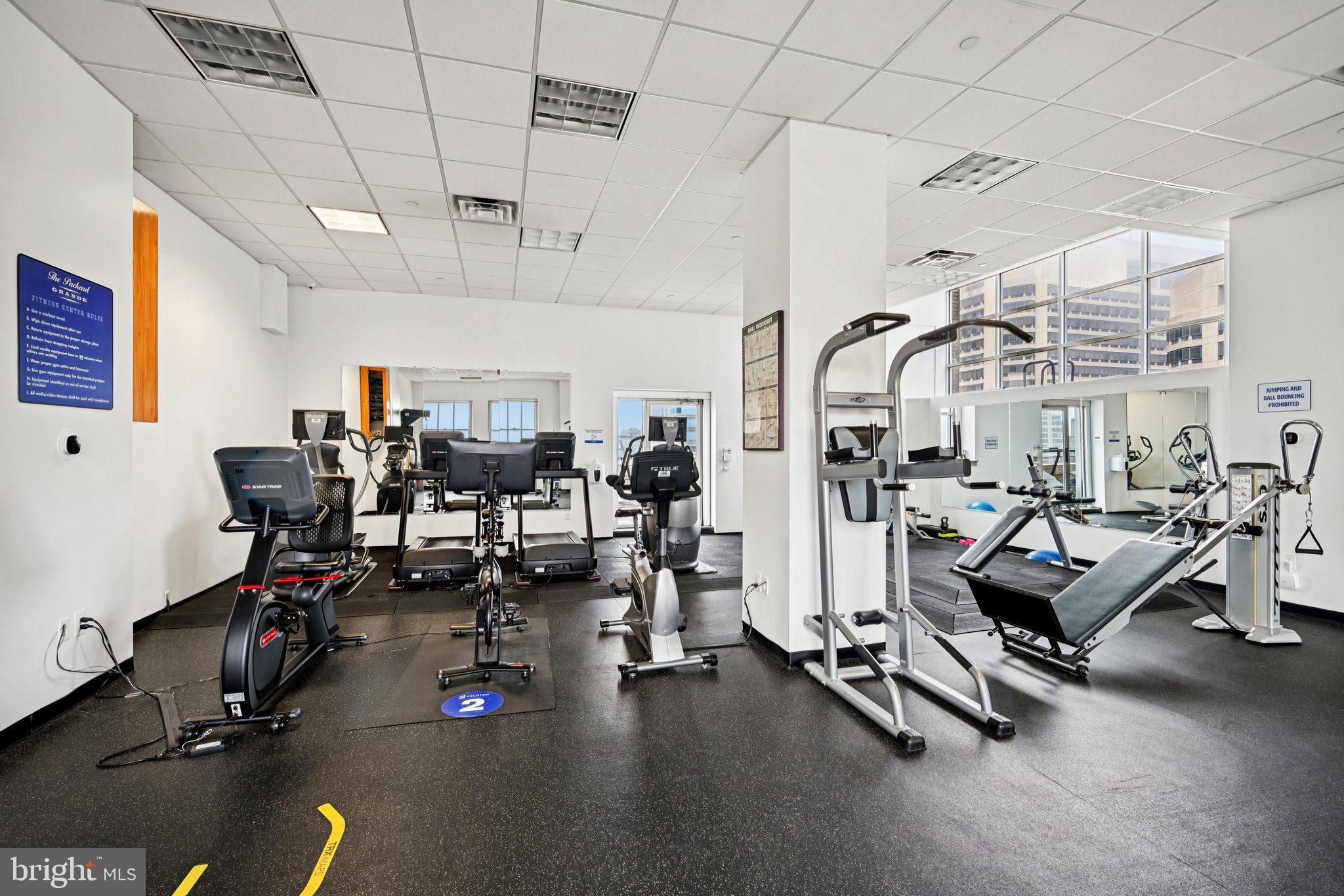 PACKARD GRANDE - Residential