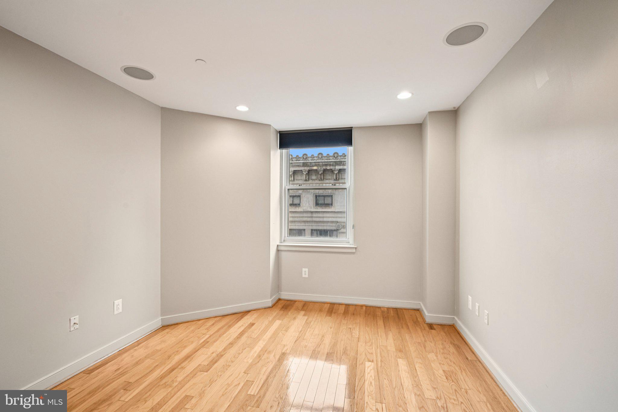 PACKARD GRANDE - Residential