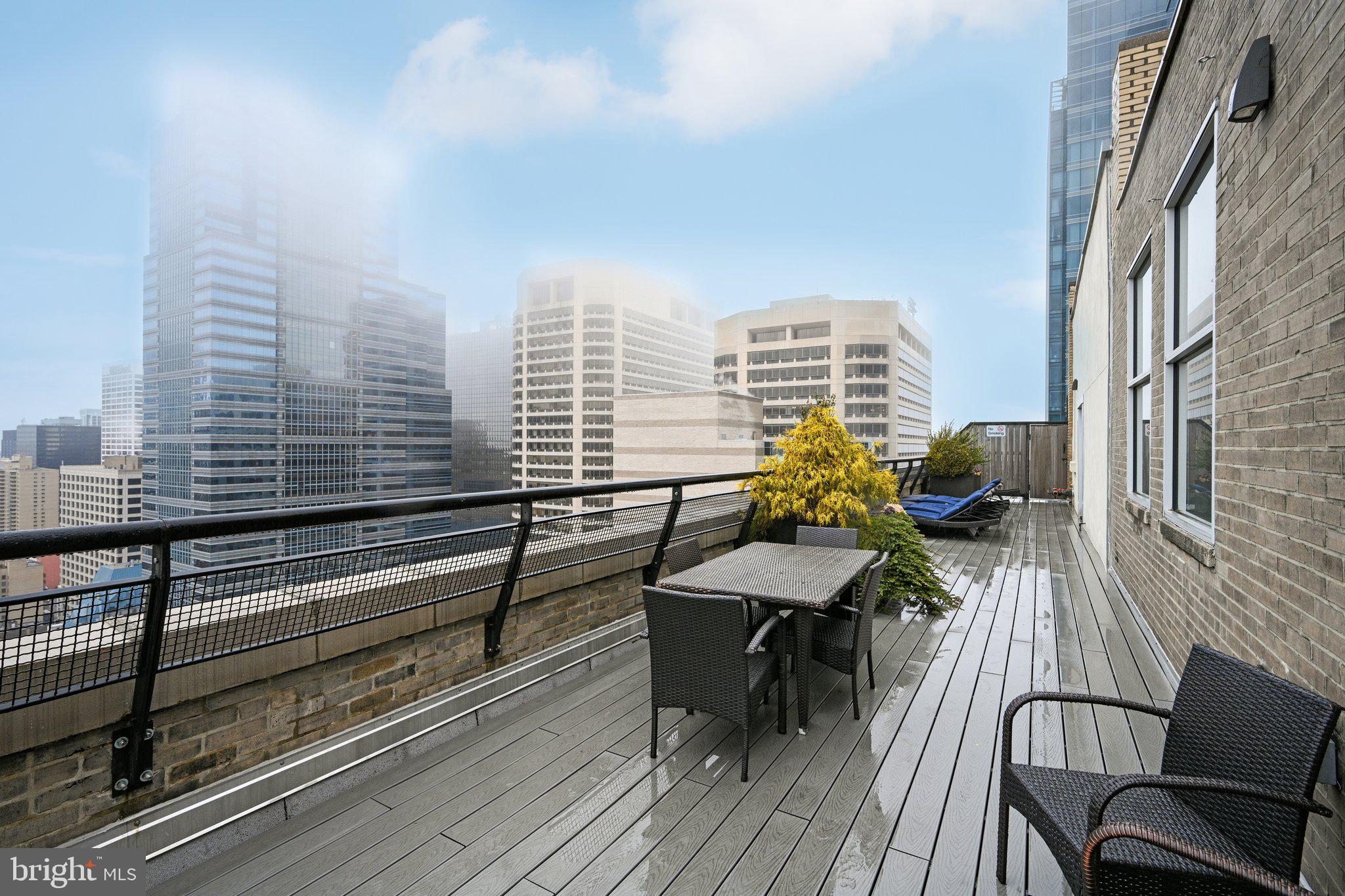 PACKARD GRANDE - Residential