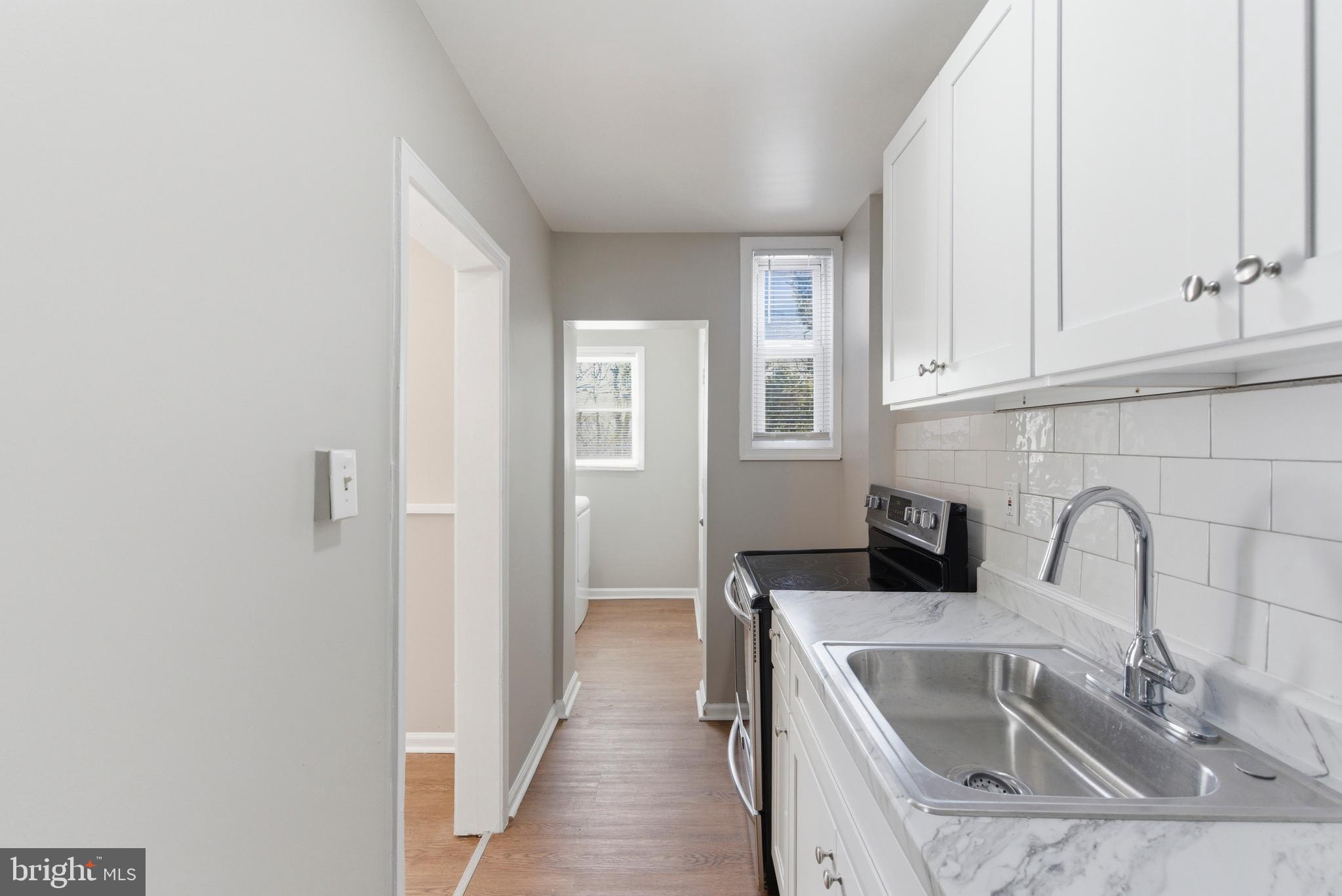 CLIFTON - Residential