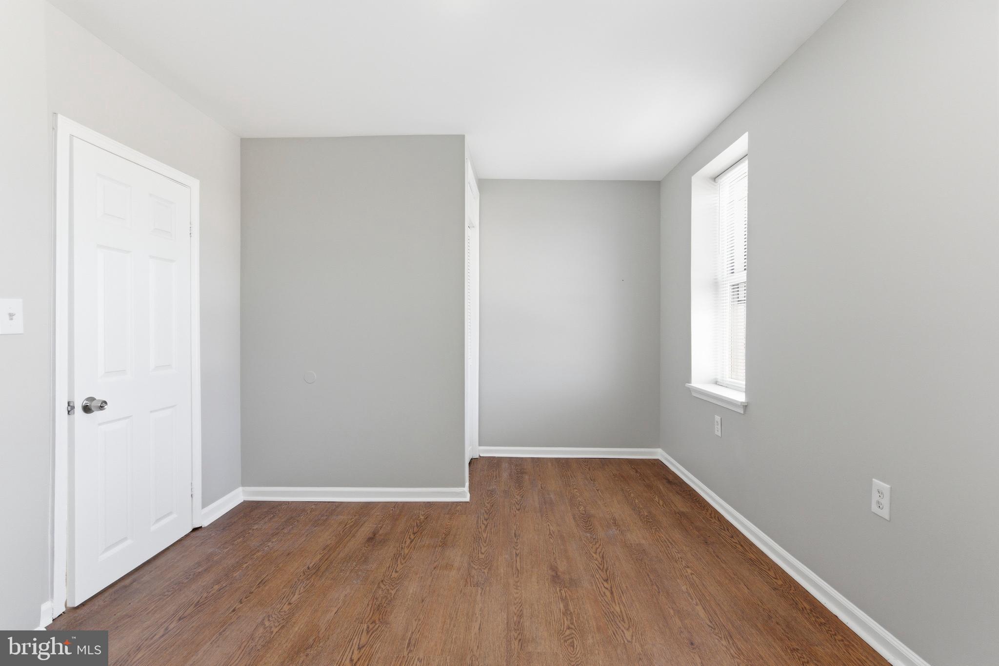 CLIFTON - Residential