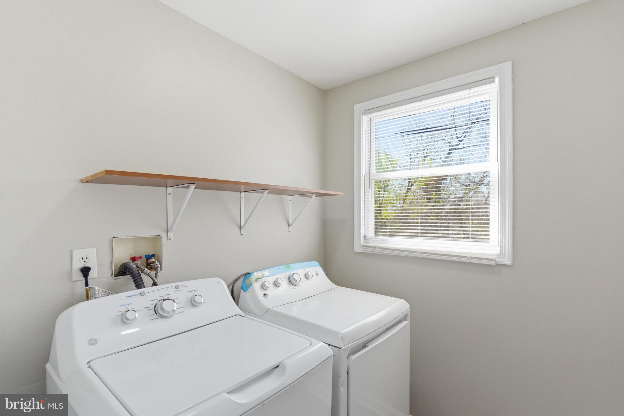 CLIFTON - Residential