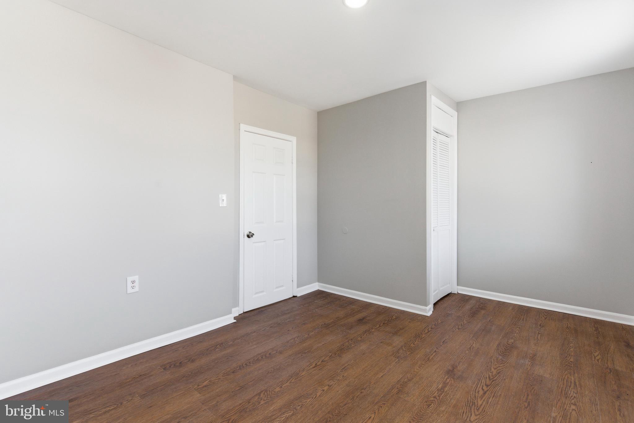 CLIFTON - Residential