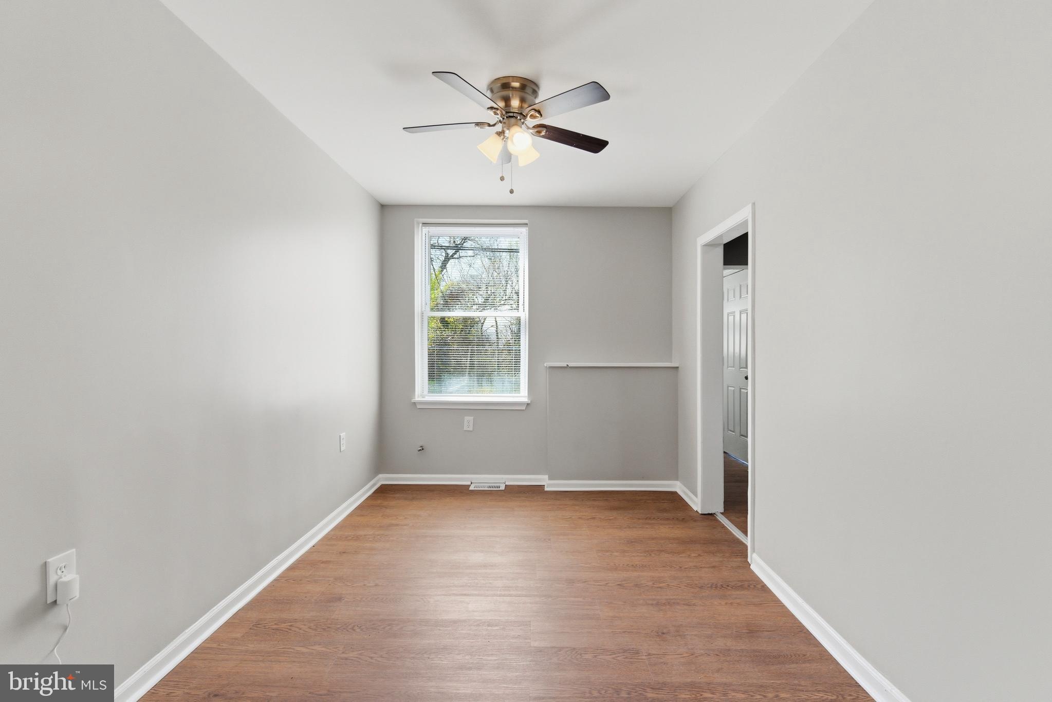 CLIFTON - Residential