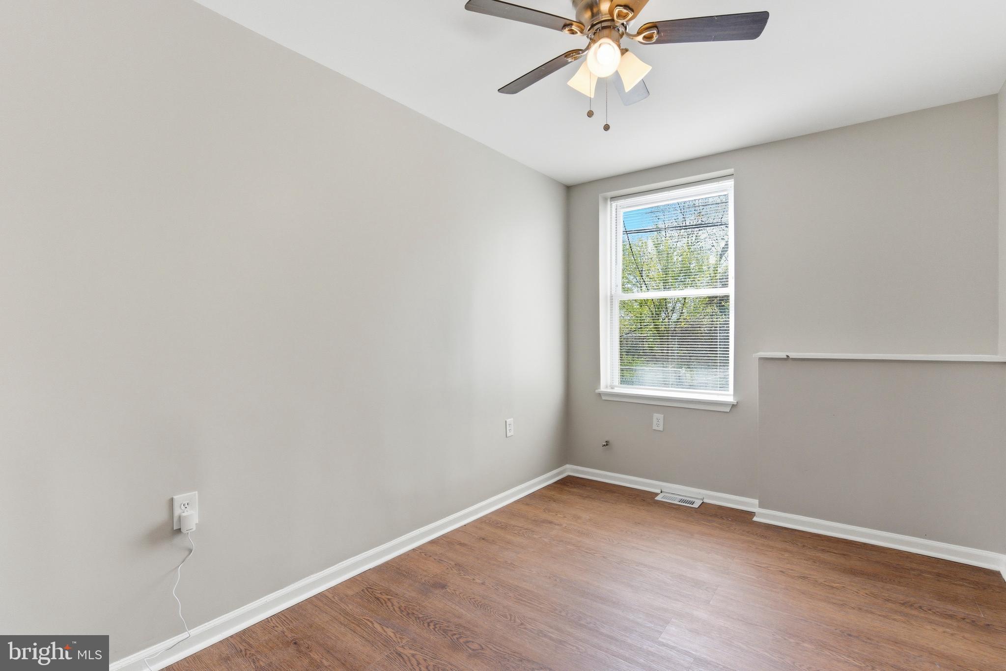 CLIFTON - Residential