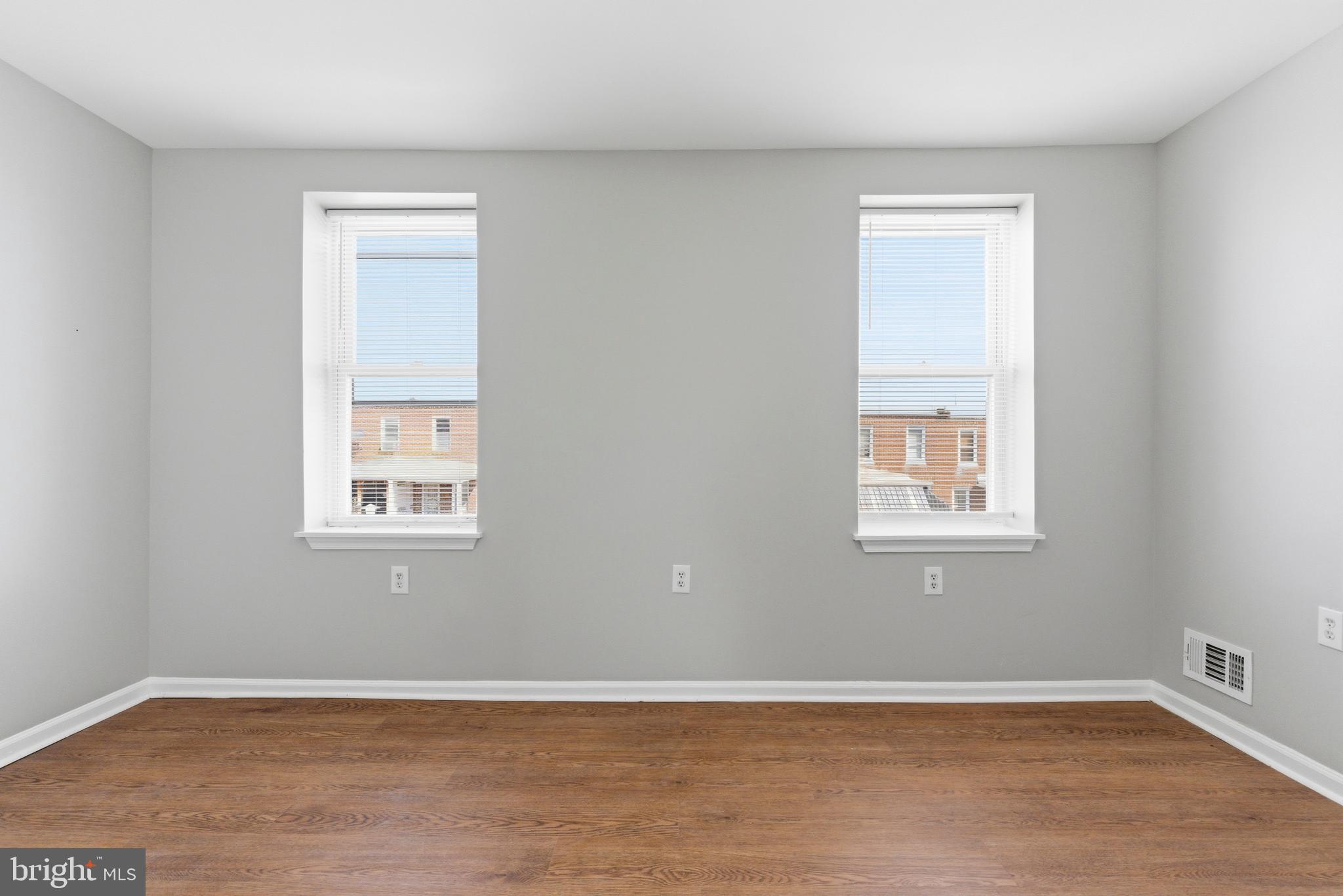 CLIFTON - Residential