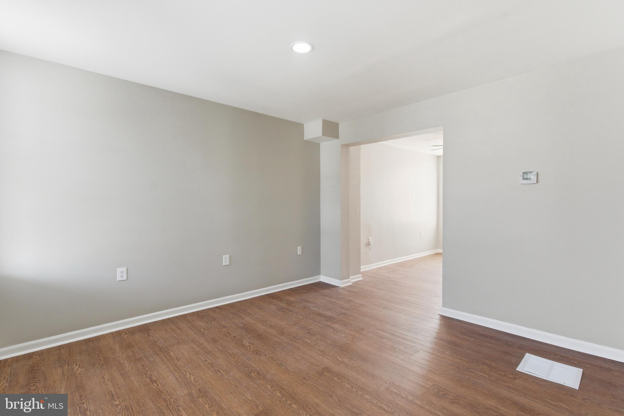 CLIFTON - Residential