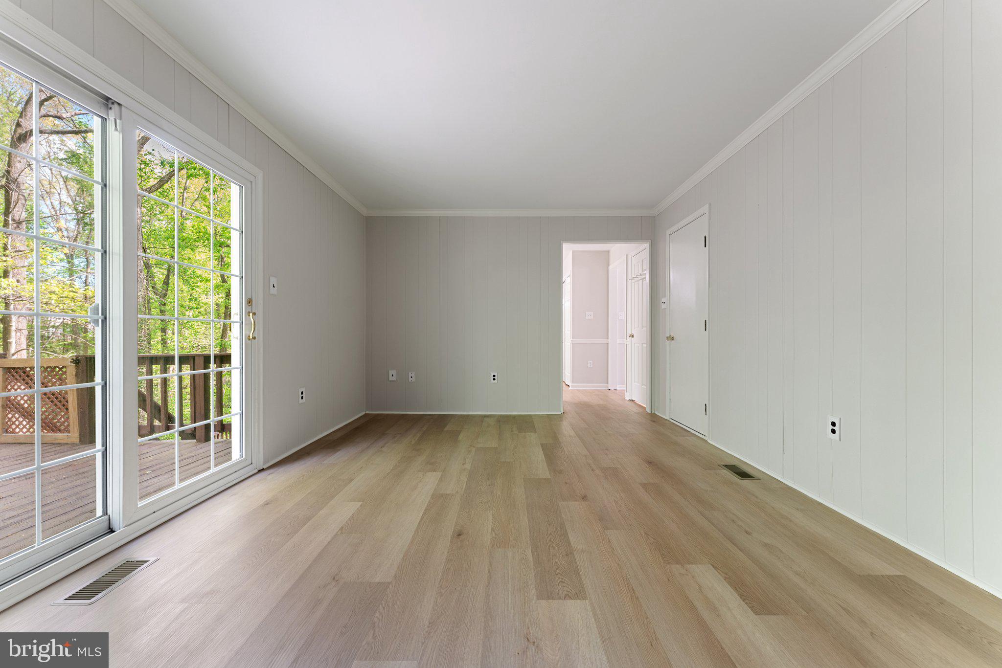 LAKE RIDGE - Residential