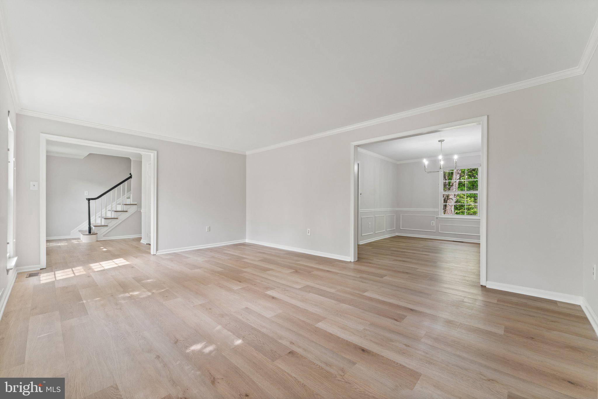 LAKE RIDGE - Residential