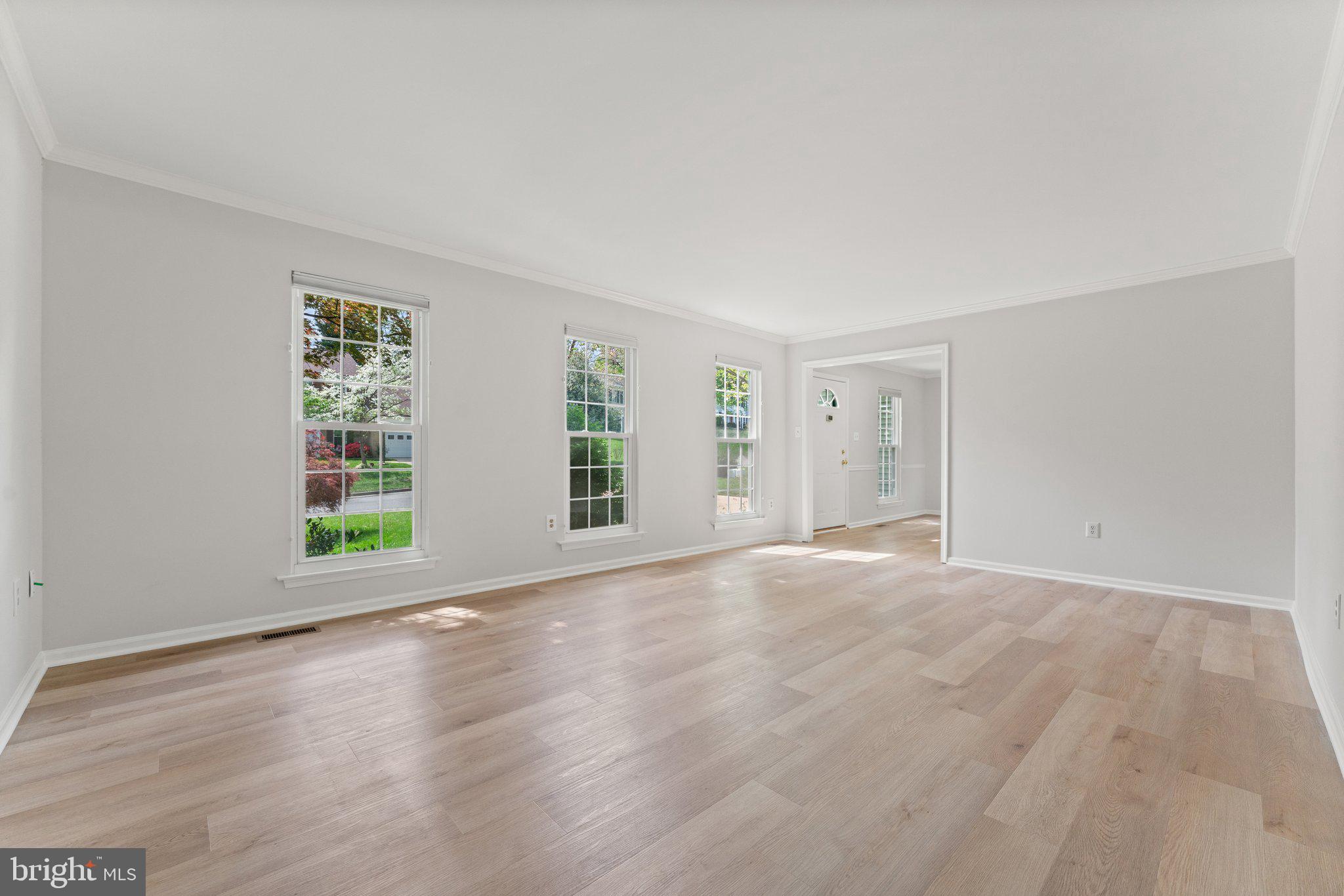 LAKE RIDGE - Residential