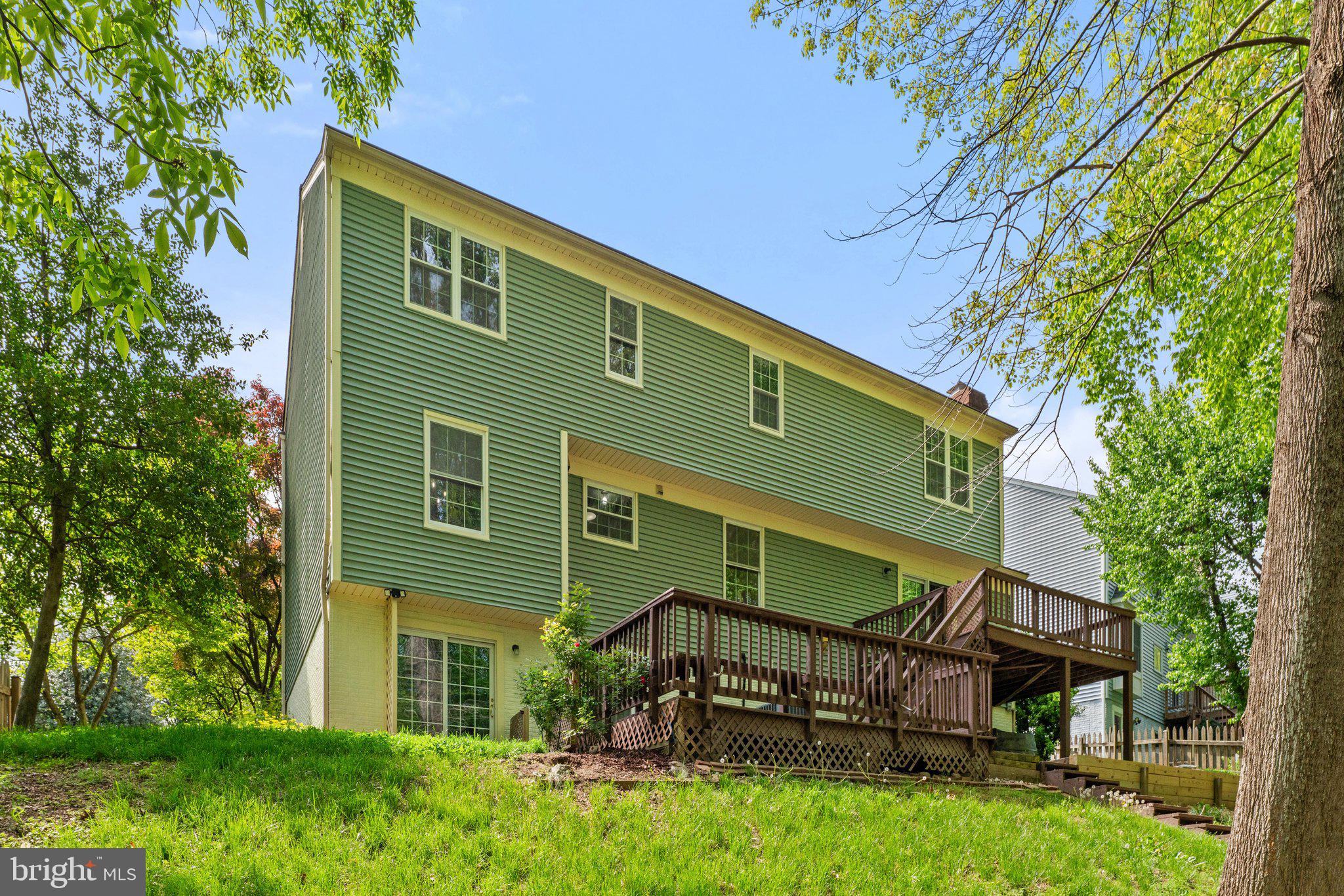 LAKE RIDGE - Residential