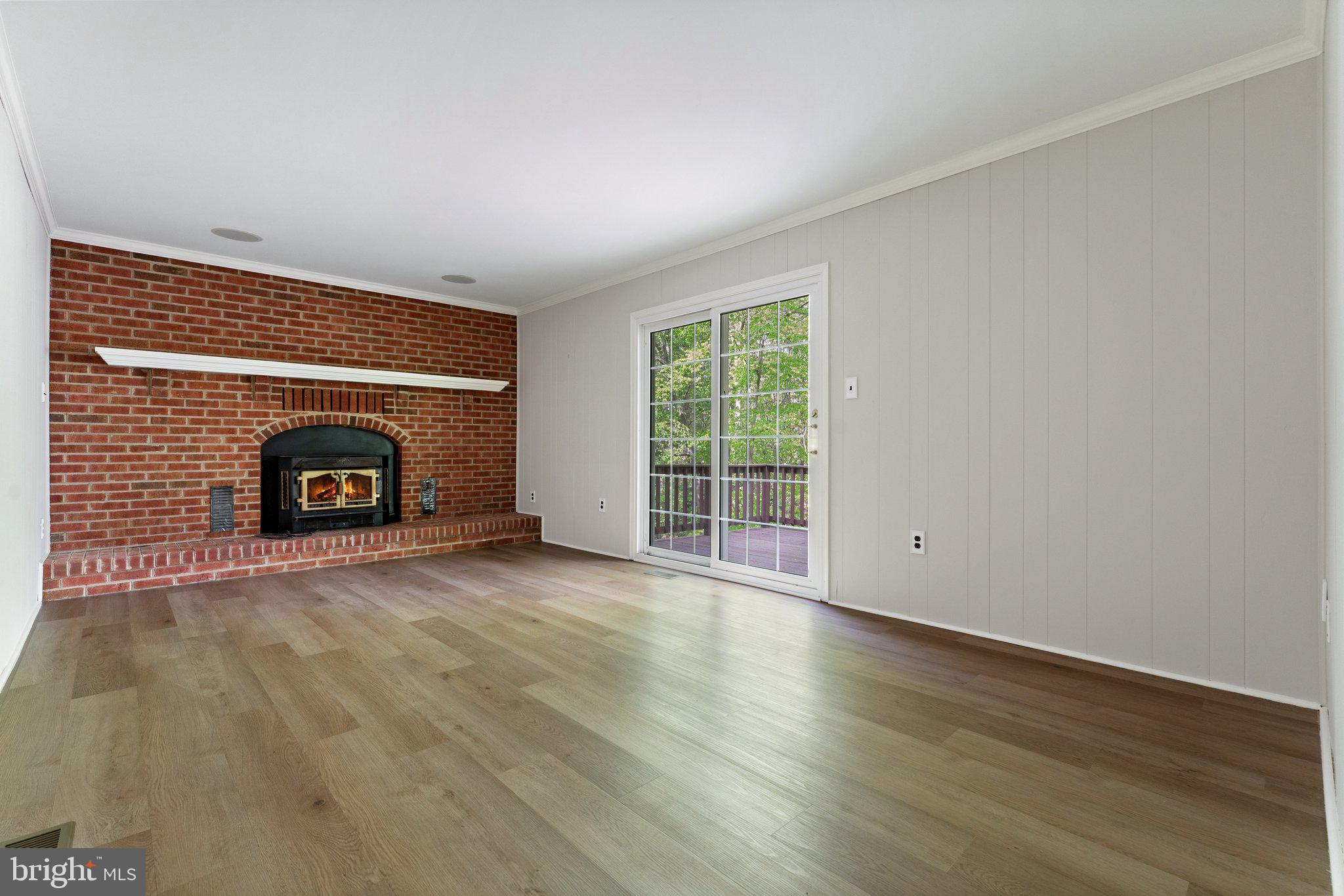 LAKE RIDGE - Residential