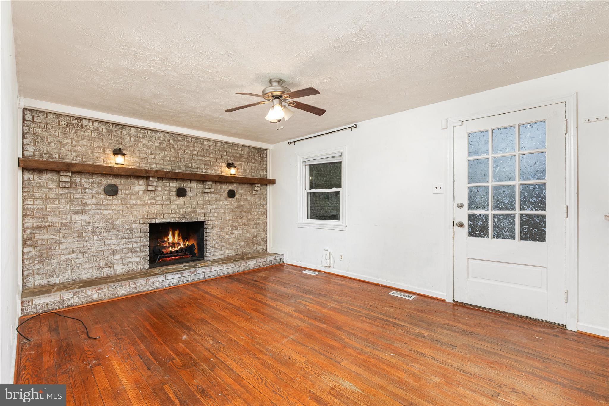 DOWNING ESTATES - Residential