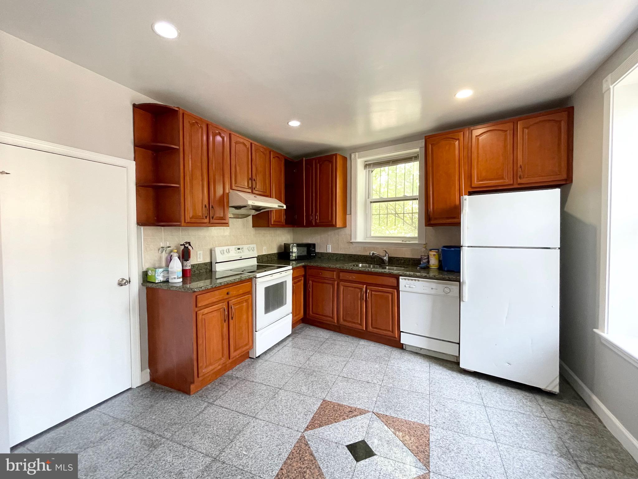 1701 N CAPITOL STREET NE SECOND FLOOR