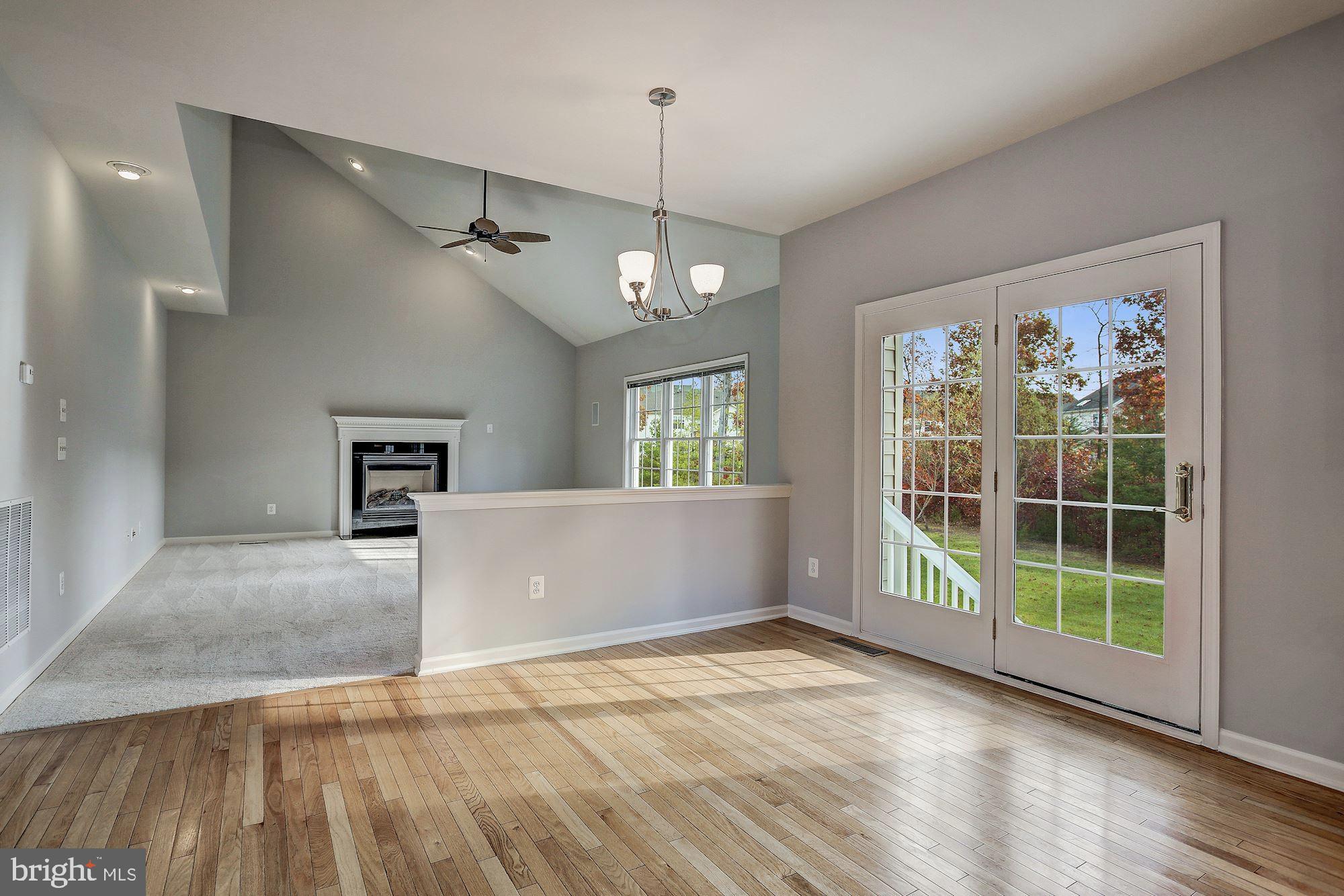 BELMONT COUNTRY CLUB - Residential Lease