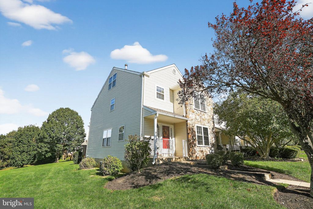 Photo of 850 Amber Lane, WEST CHESTER, PA 19382 (MLS # PACT2112064)