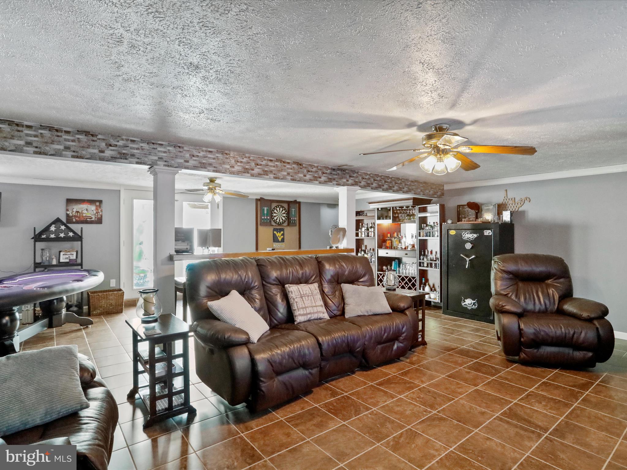 AIRPORT ADDITION - Residential