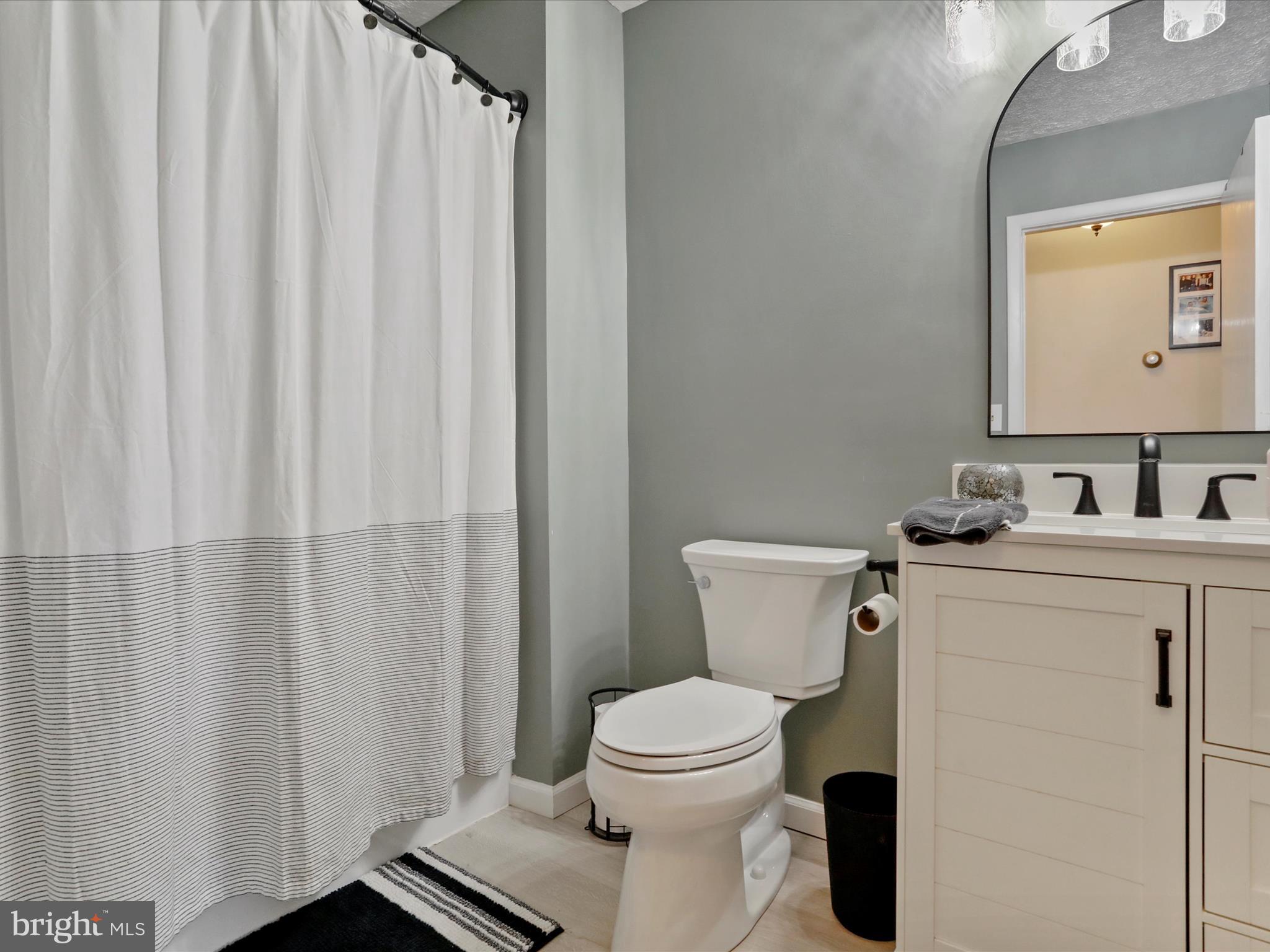 AIRPORT ADDITION - Residential