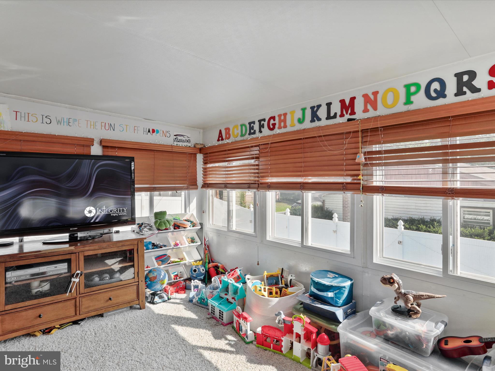 AIRPORT ADDITION - Residential