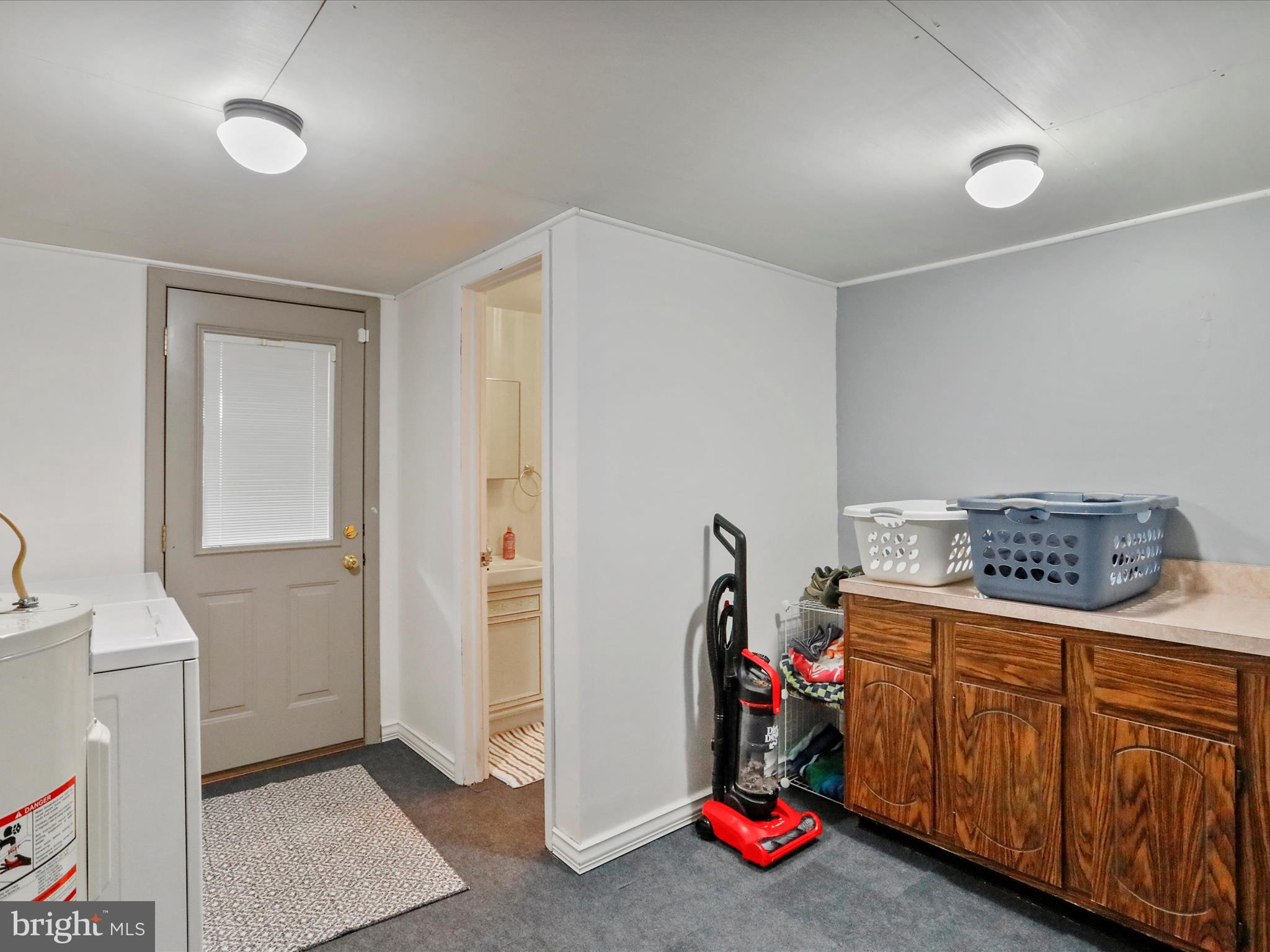 AIRPORT ADDITION - Residential