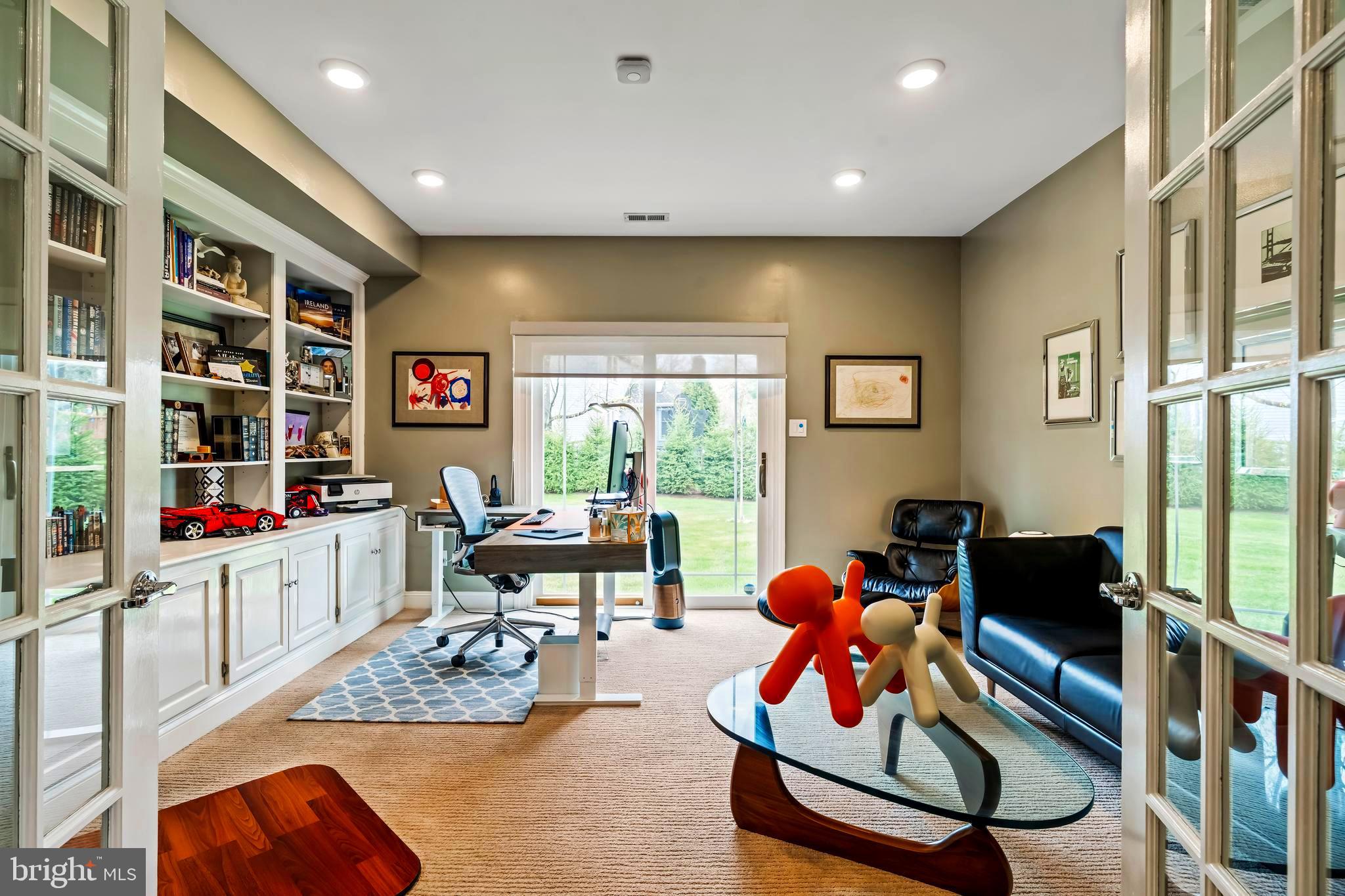 THE RIDINGS - Residential