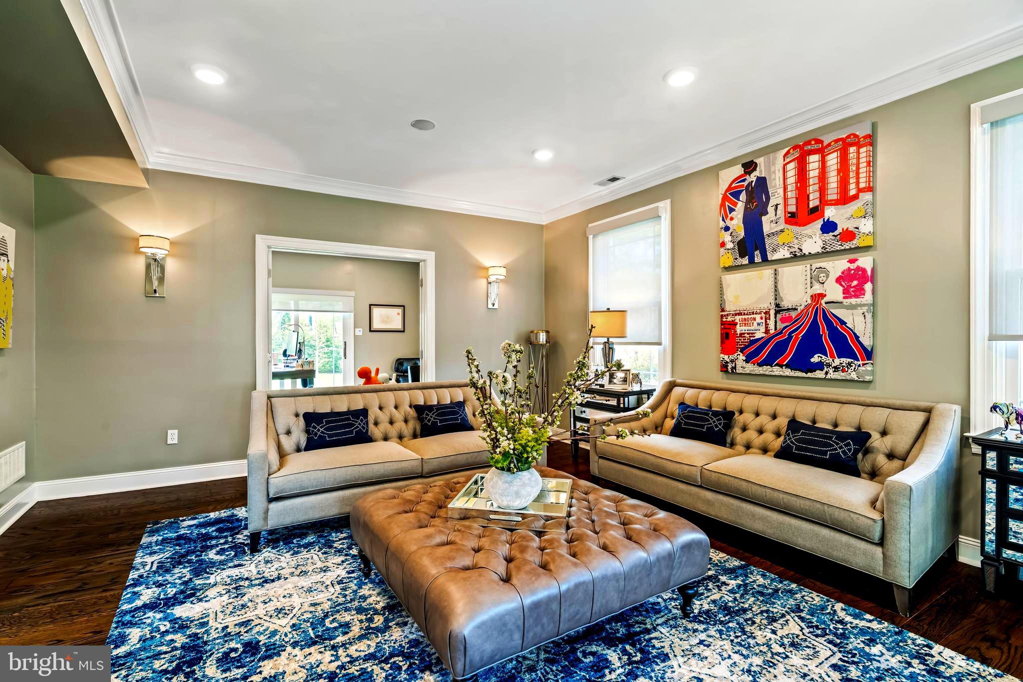 THE RIDINGS - Residential