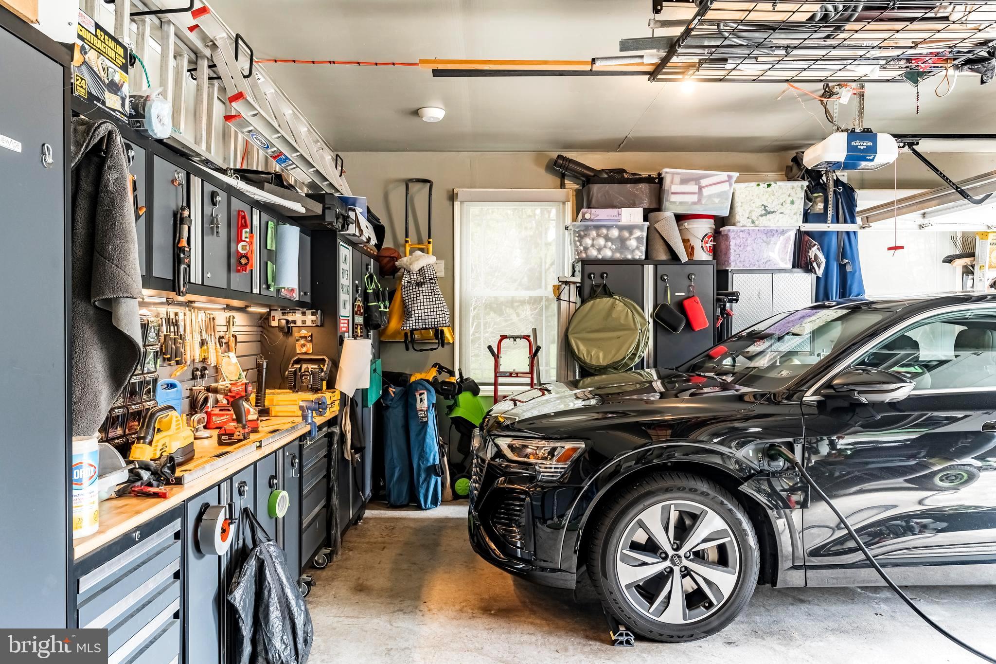 THE RIDINGS - Residential