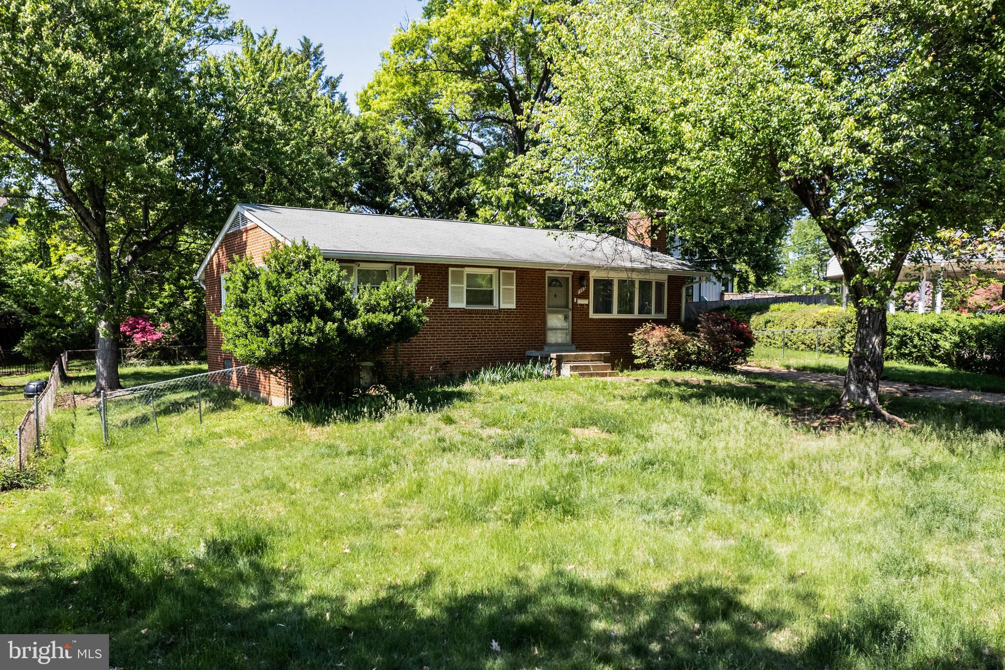 503 GIBSON DRIVE SW
