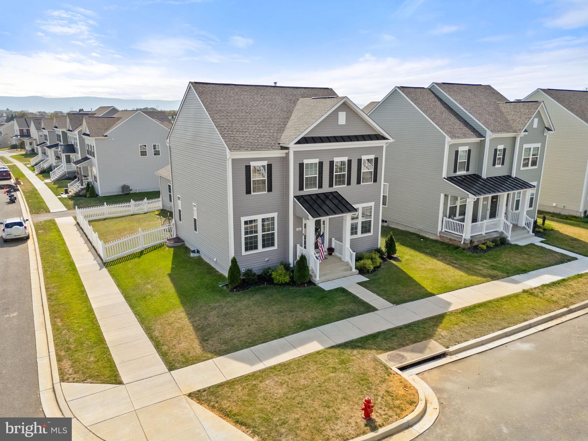 HUNTFIELD - Residential