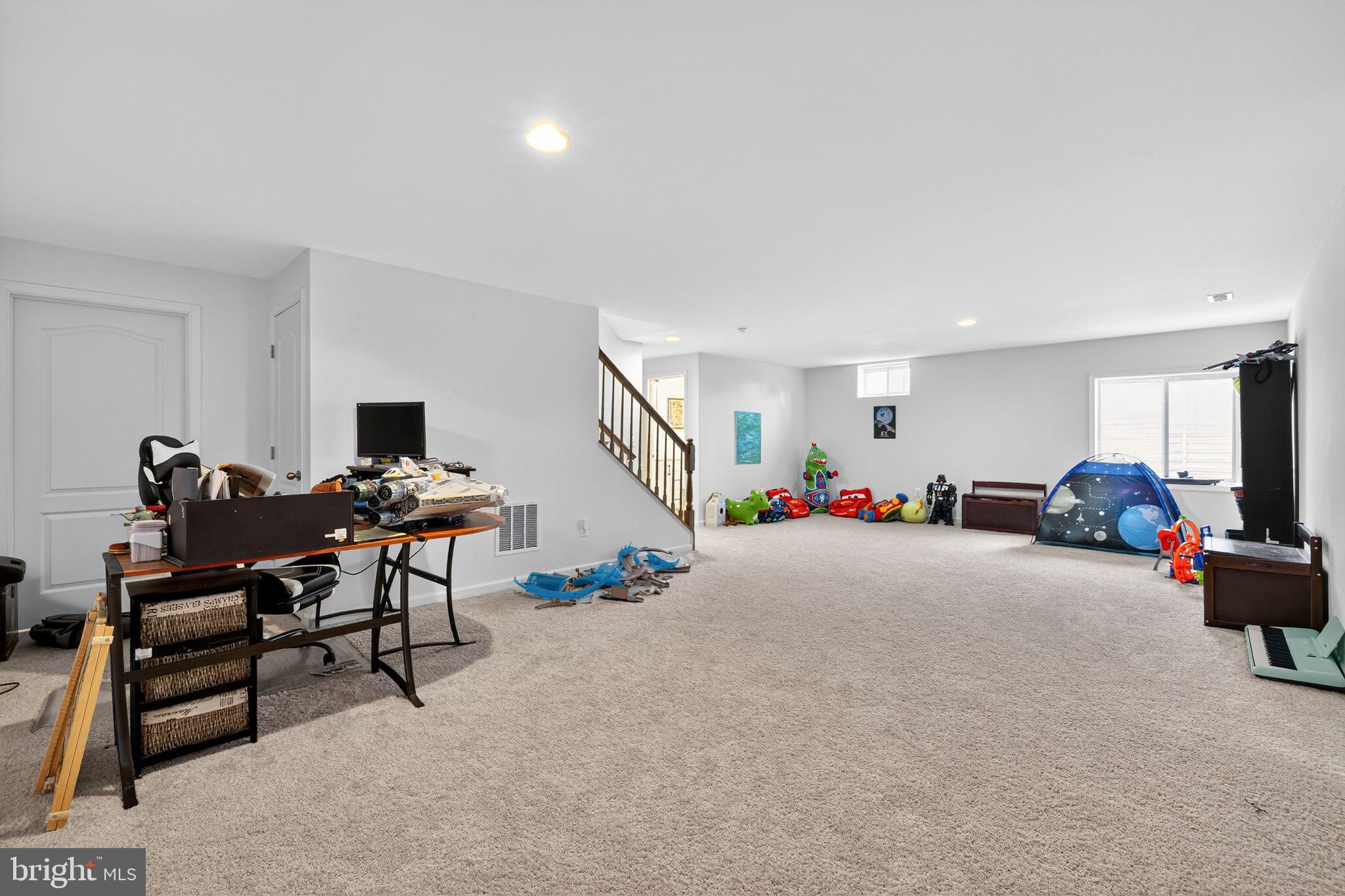 HUNTFIELD - Residential