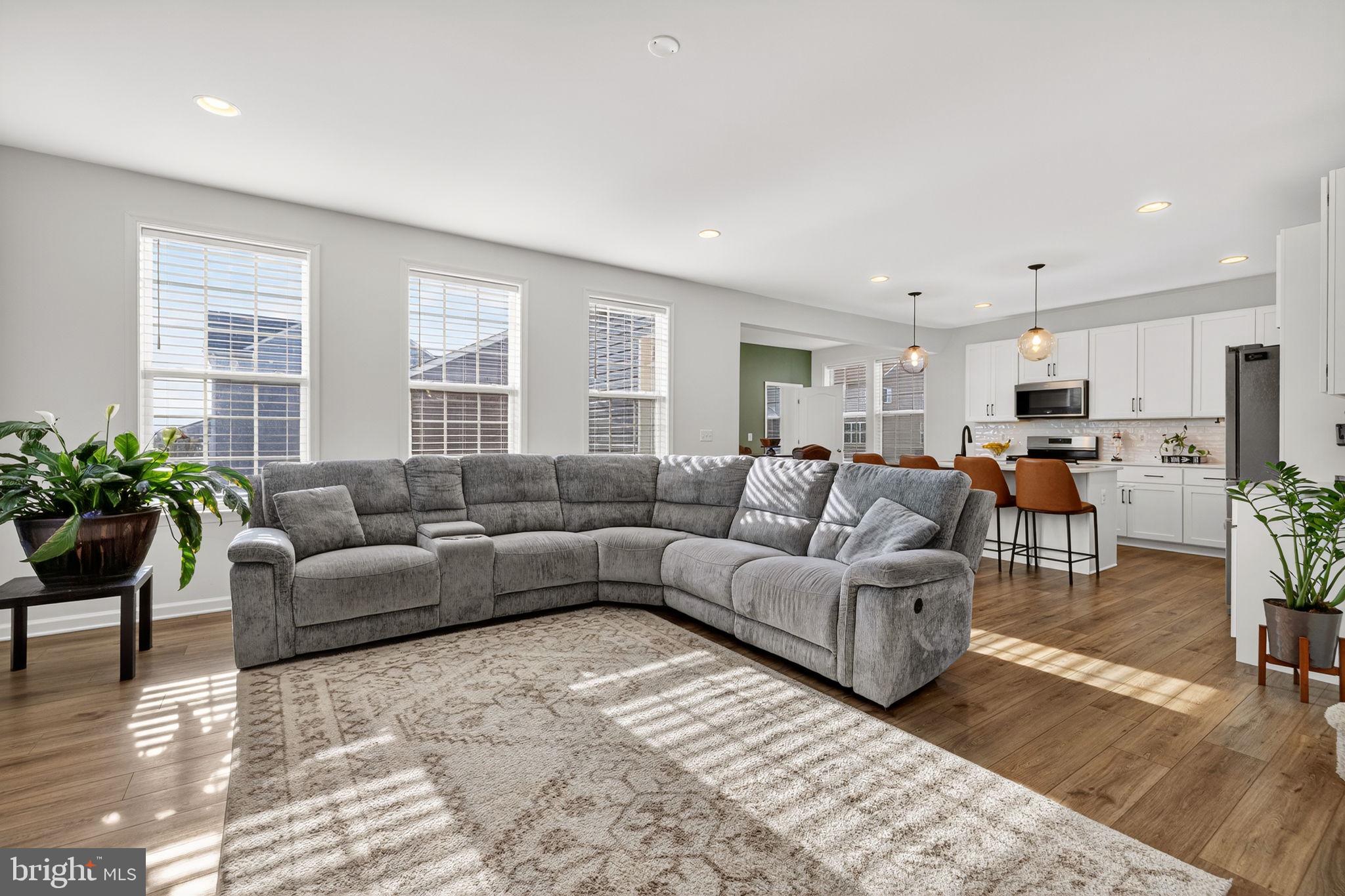 HUNTFIELD - Residential