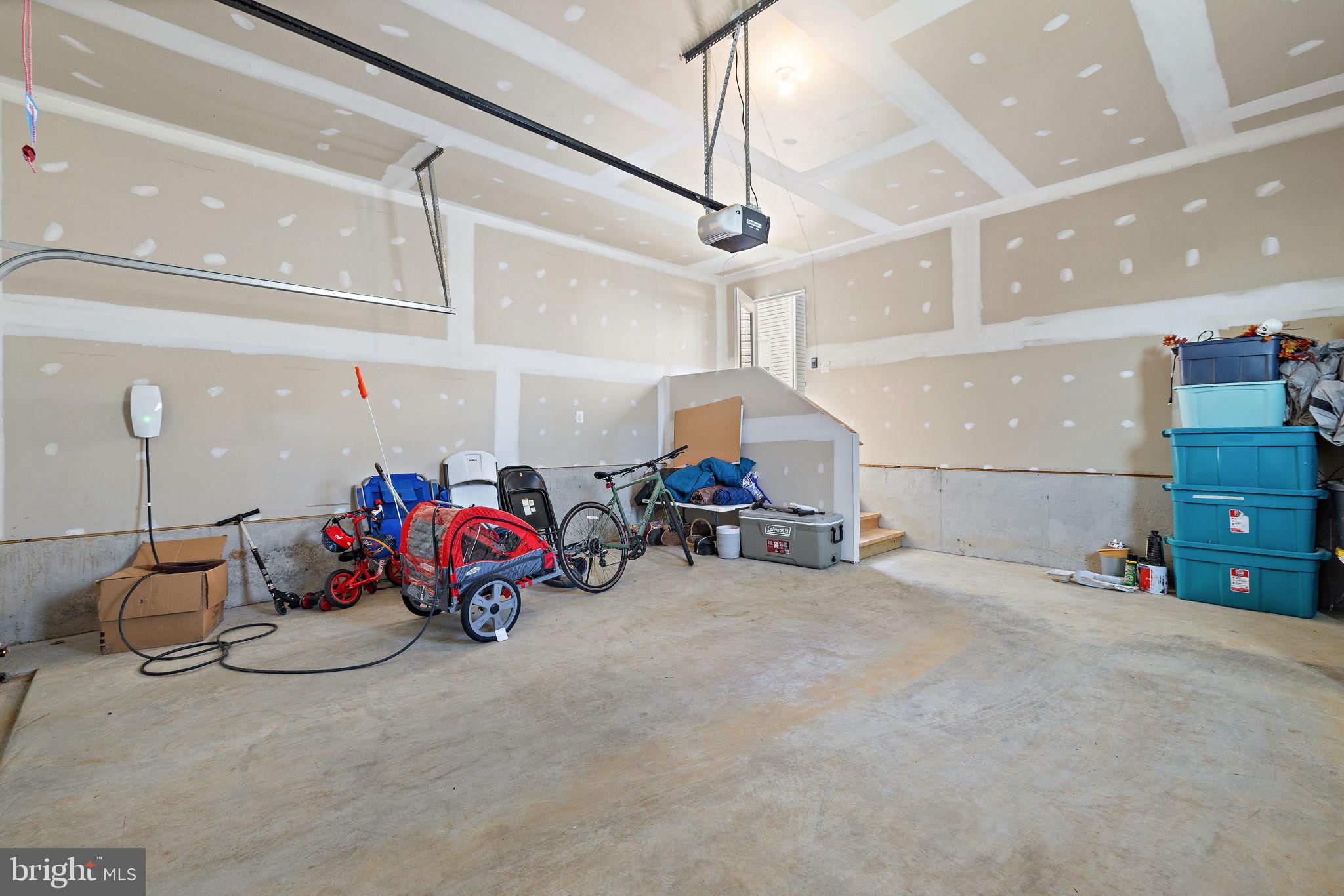 HUNTFIELD - Residential