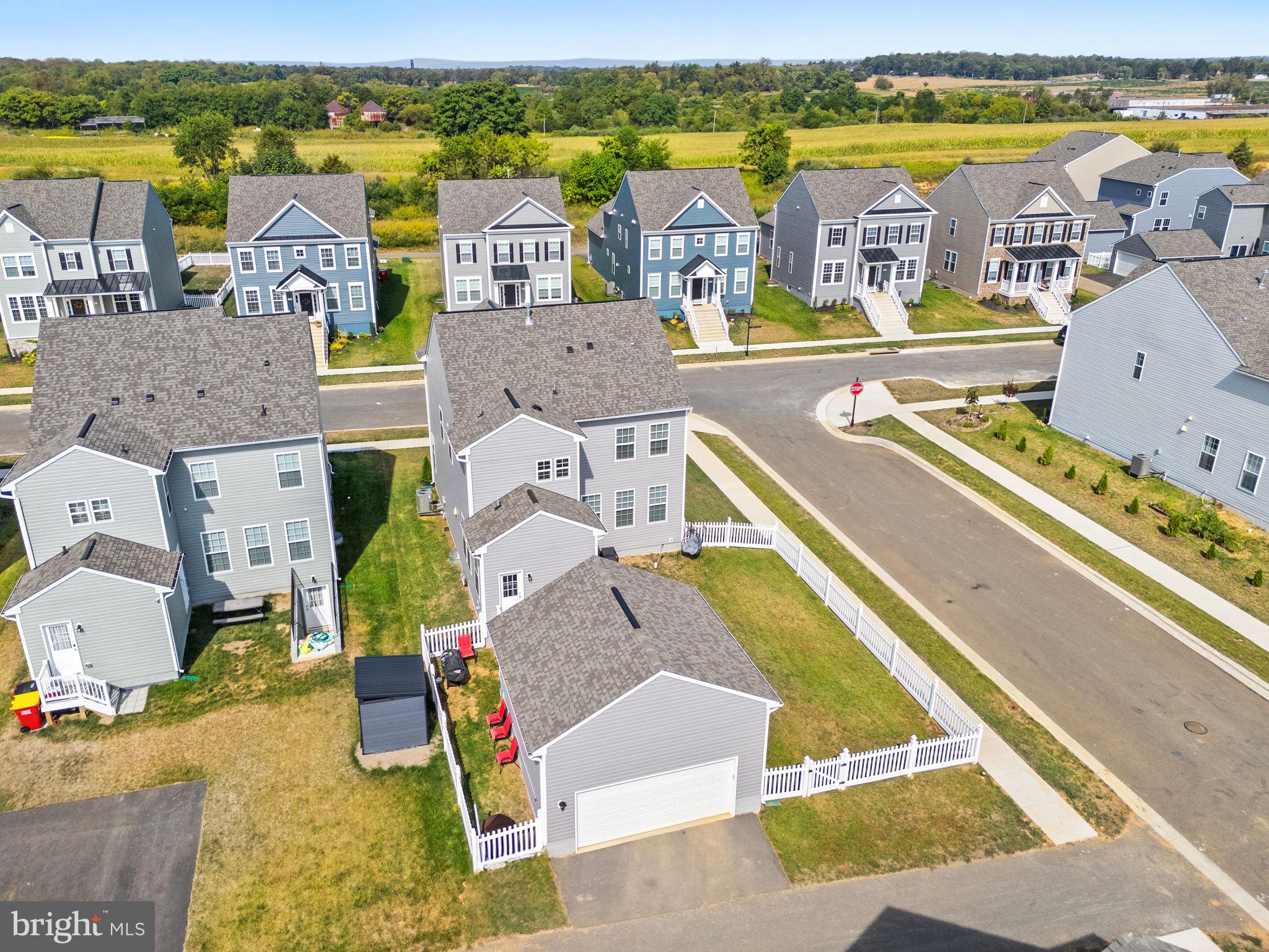 HUNTFIELD - Residential