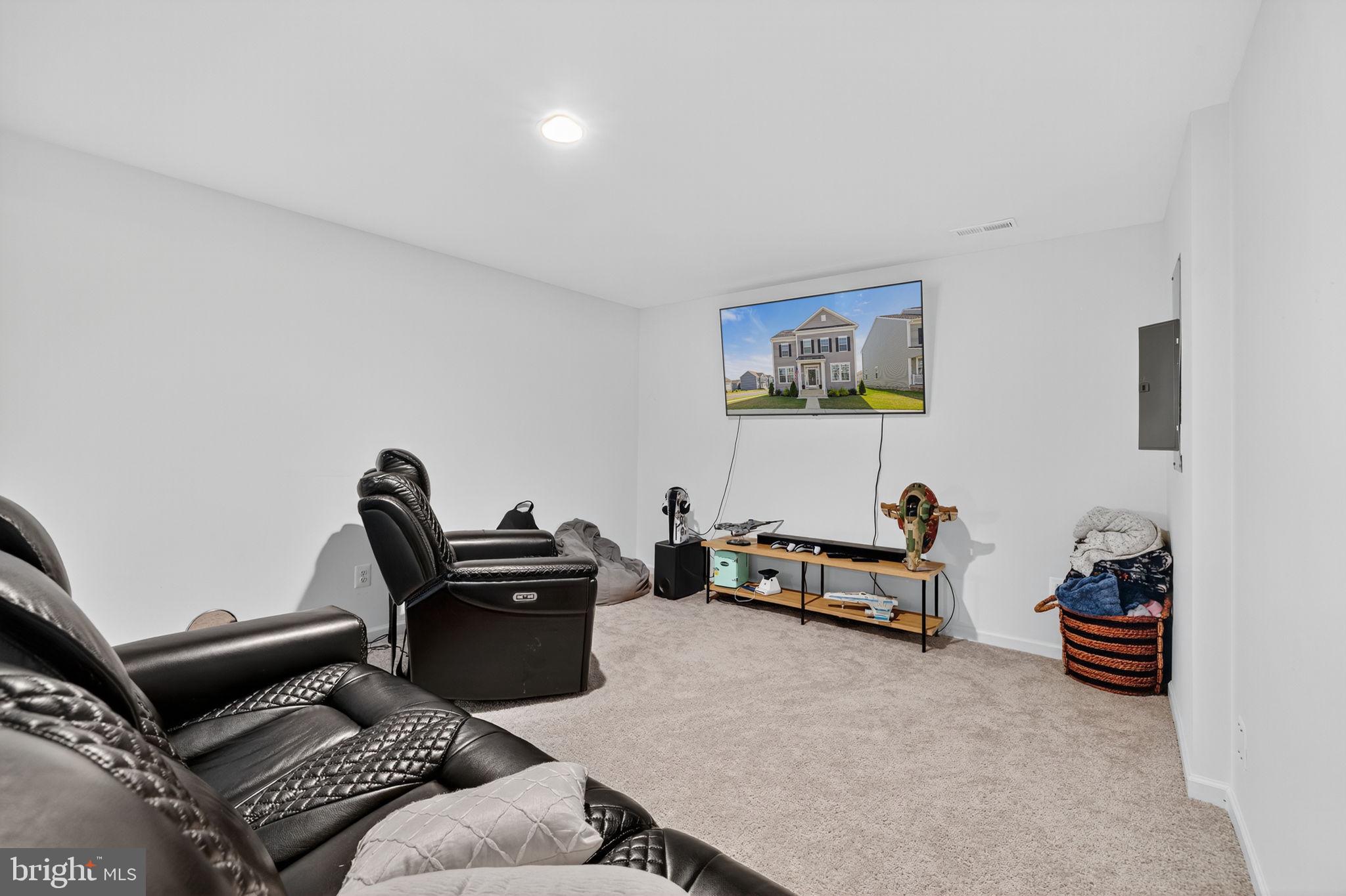 HUNTFIELD - Residential